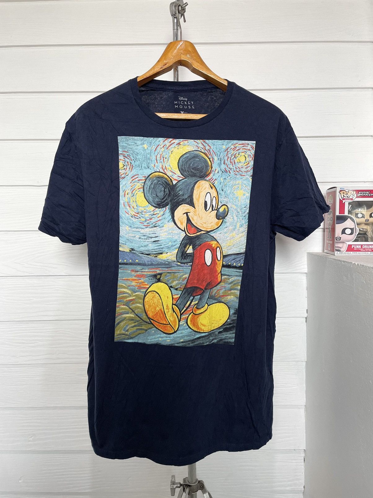 Disney MICKEY MOUSE VAN GOGH STARRY NIGHT Size US L / EU 52-54 / 3 - 1 Thumbnail