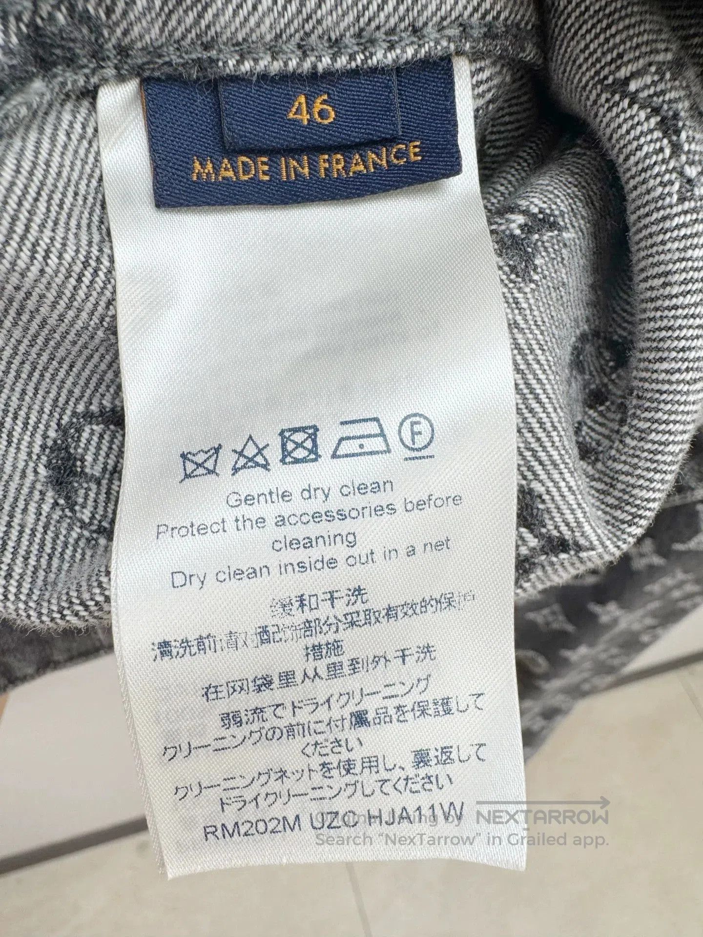 Louis Vuitton Louis Vuitton Full Logo Denim Jacket. Size US L / EU 52-54 / 3 - 6 Thumbnail