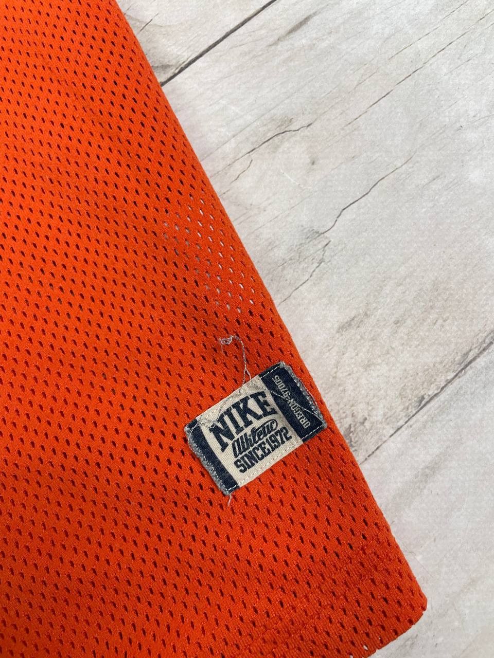 Nike Vintage Nike Big Logo 00s T-Shirt Size US XL / EU 56 / 4 - 7 Thumbnail