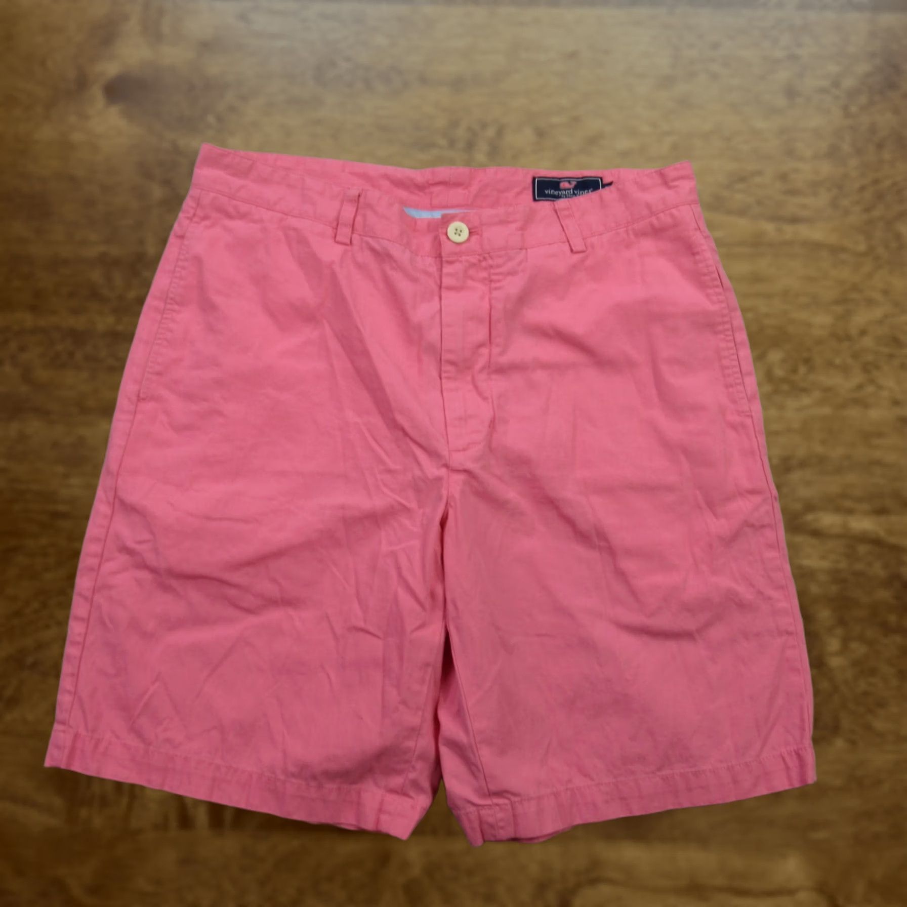 Vineyard Vines Vineyard Vines Shorts Mens 34 Pockets Button Lightweight Chino Outdoors Pink Size US 34 / EU 50 - 1 Thumbnail