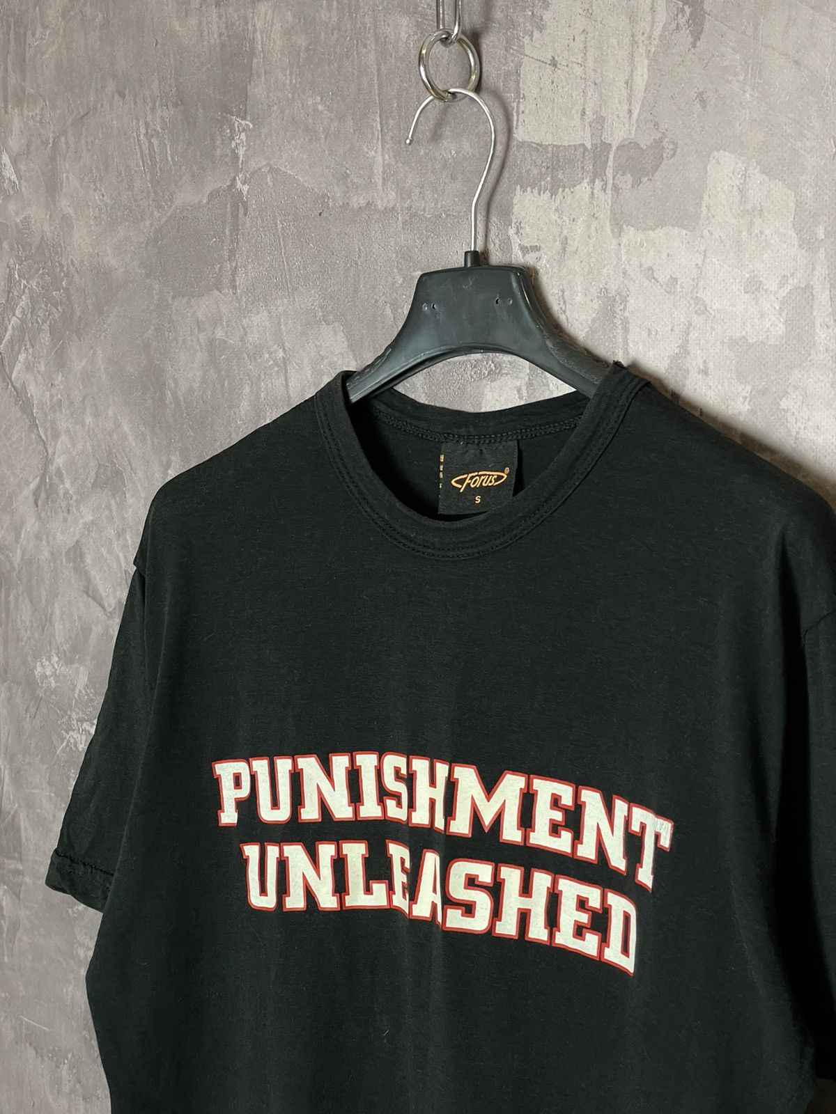 Vintage × WWE Vintage 2000s WWE PUNISHMENT UNLEASHED TRIPLE H TEE Size US S / EU 44-46 / 1 - 5 Thumbnail