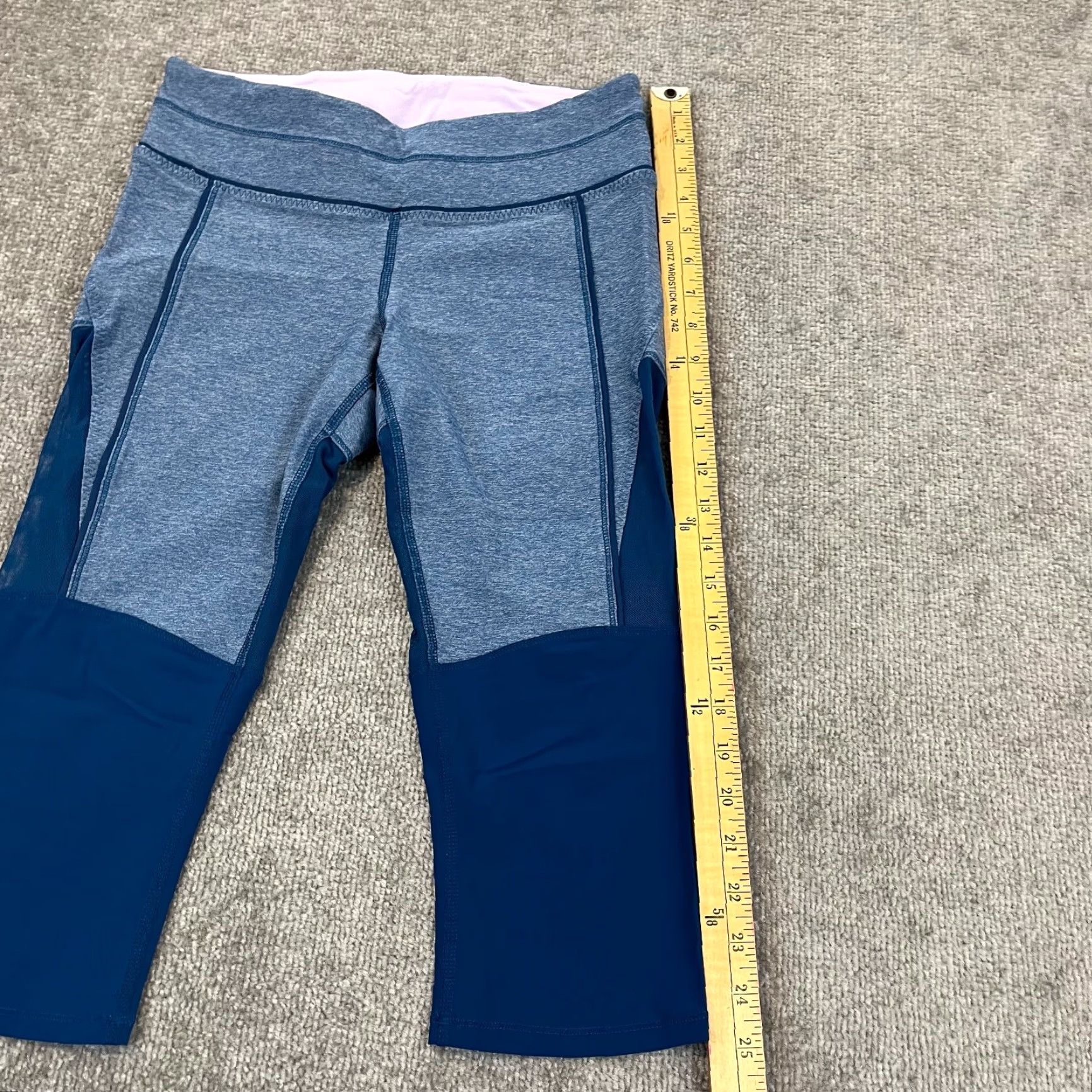 Lululemon LULUEMON Leggings Women Size 6 Blue 17" Capris Cropped Gym Pocket Training Tough Size 28" / US 6 / IT 42 - 6 Thumbnail