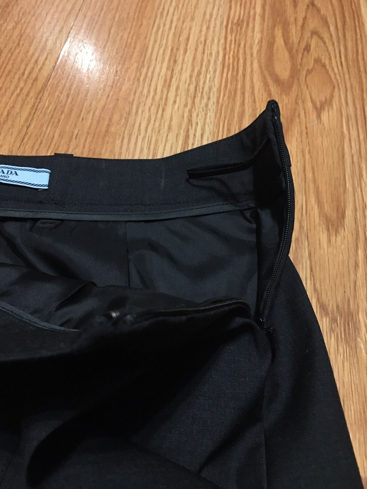 Prada PRADA Dark Grey Wool Pencil Skirt Size EU 44 Size 30" / US 8 / IT 44 - 14 Thumbnail