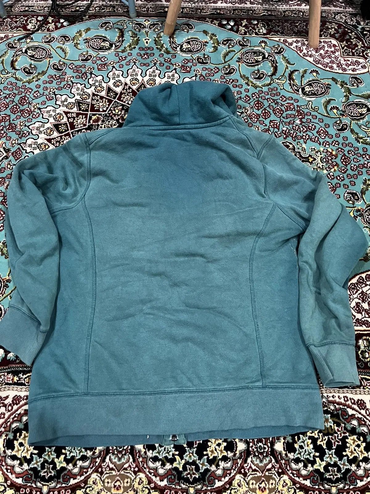 Uniqlo Green Faux Fur Inner Faded DESTROYED Hoodie Size US M / EU 48-50 / 2 - 8 Thumbnail