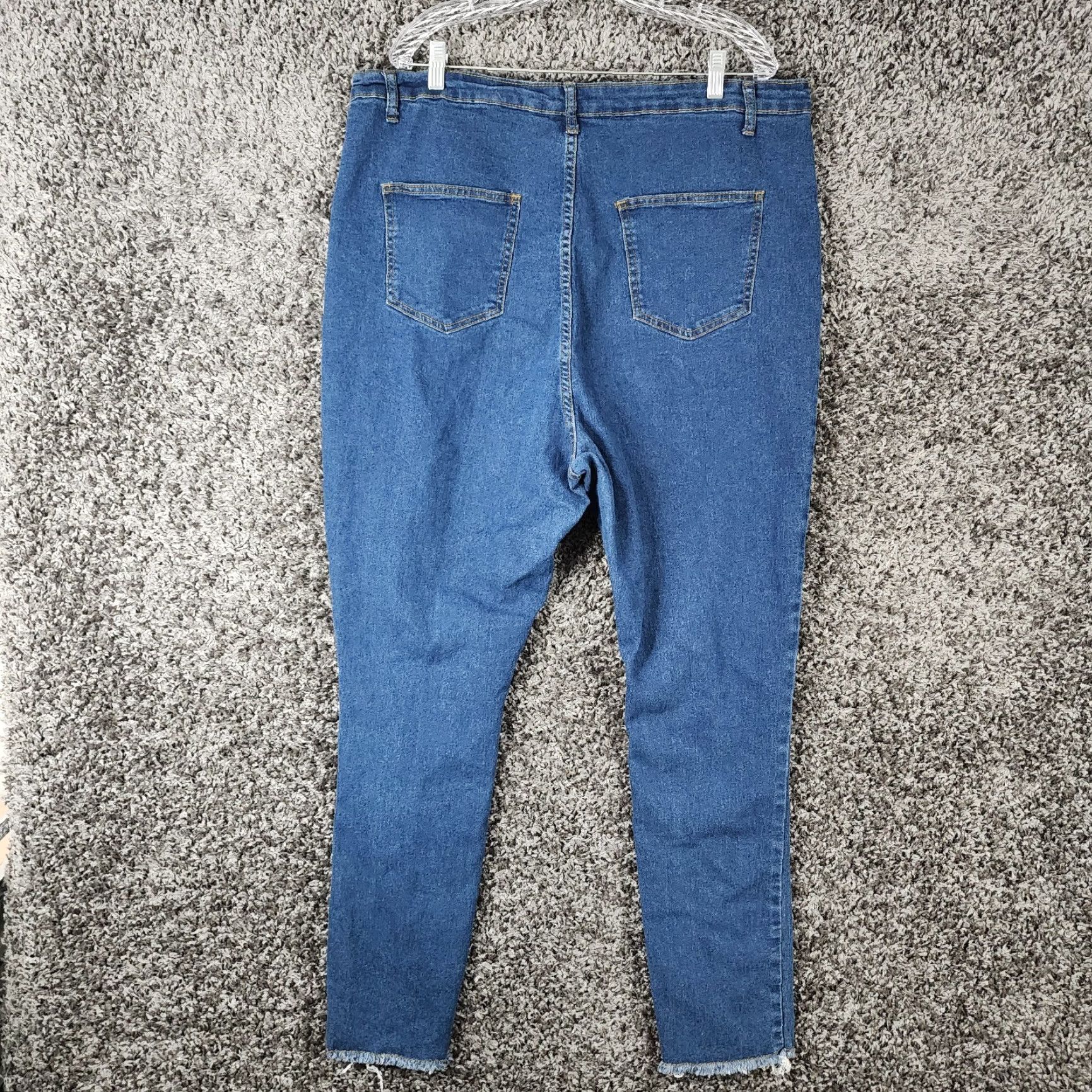 Boohoo BOOHOO Plus Distressed Tapered Jeans Size 18 Blue Womens Size 40" / US 18 - 6 Thumbnail