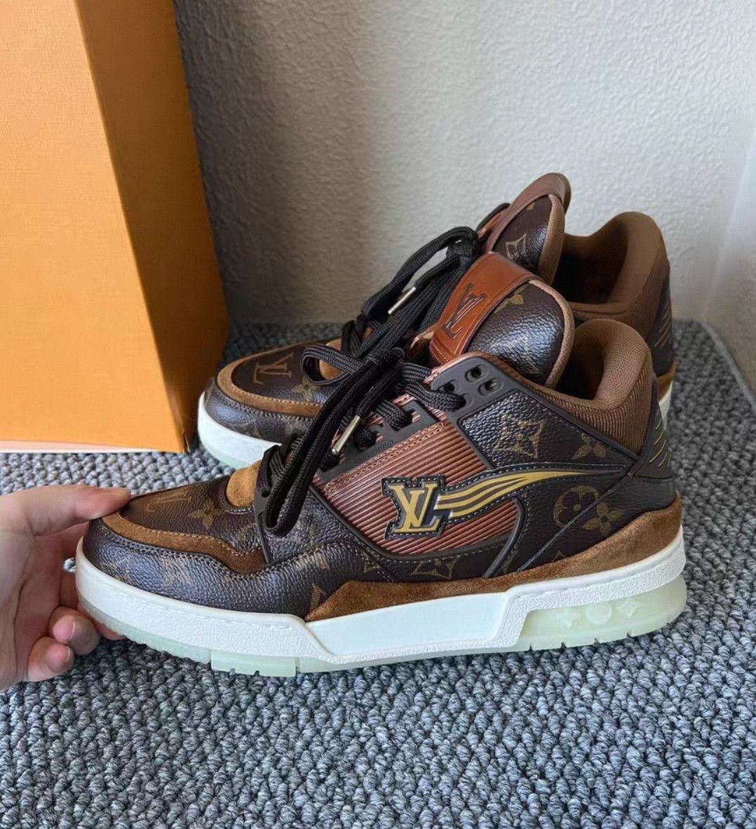 Louis Vuitton lv trainer sneakers in brown monogram. Size US 6.5 / EU 39-40 - 3 Thumbnail