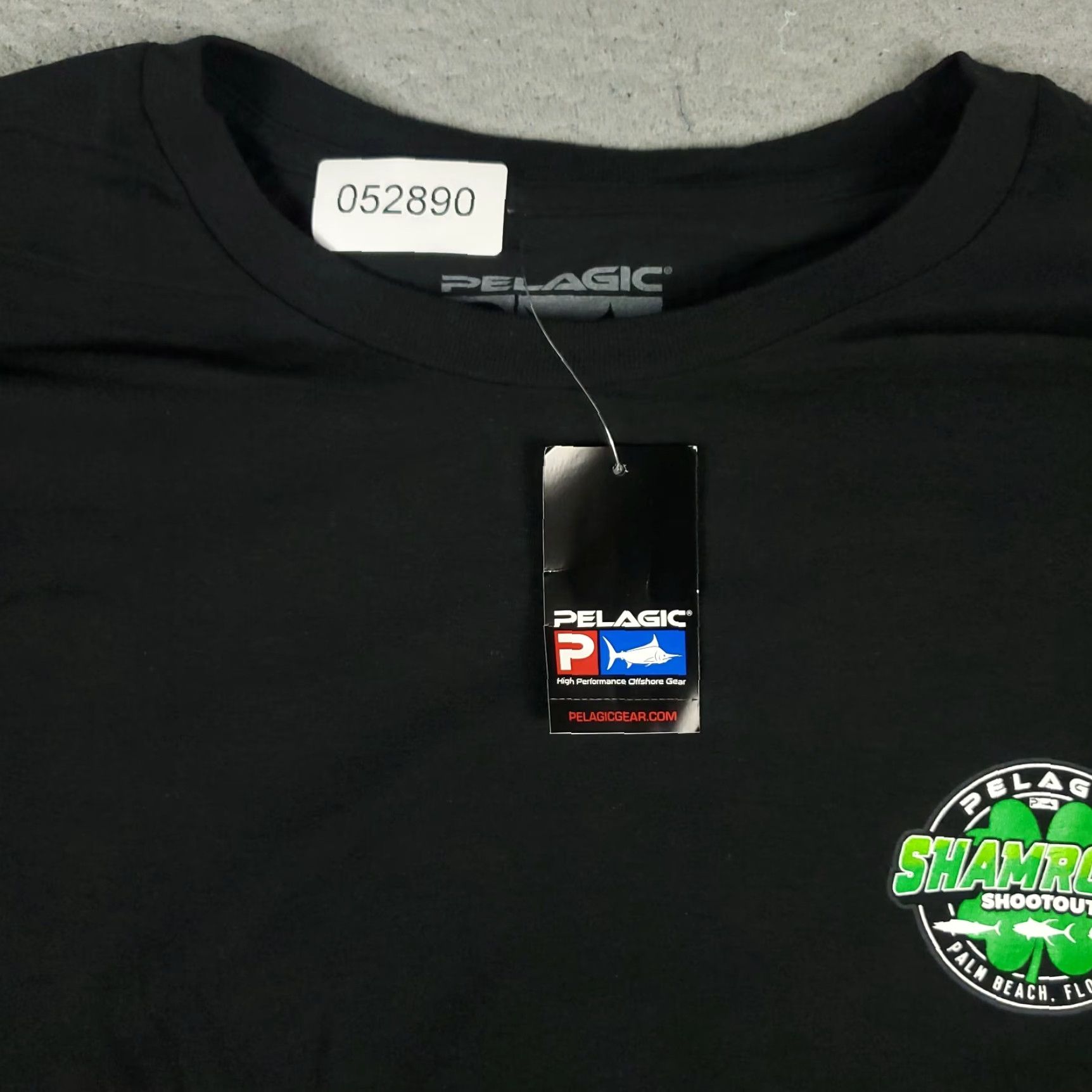Vintage Pelagic T Shirt Mens 2XL Black Palm Beach Shamrock Graphic Long Sleeve Shirt Mens Black Palm Beach Shamrock Graphic Long Sleeve Pelagic 2XL Mens Shirt Size US XXL / EU 58 / 5 - 2 Thumbnail