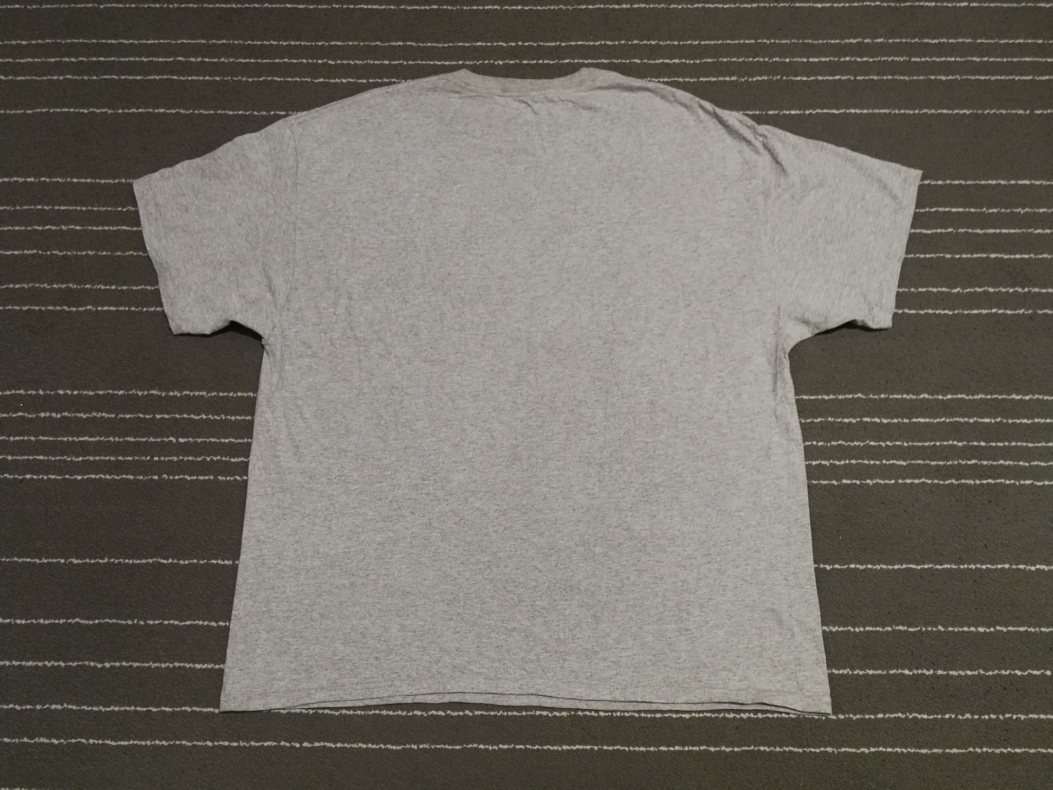 Disney × Vintage Vintage Pandora aka Avatar X Hanes X disney L 1884 Size US L / EU 52-54 / 3 - 3 Thumbnail