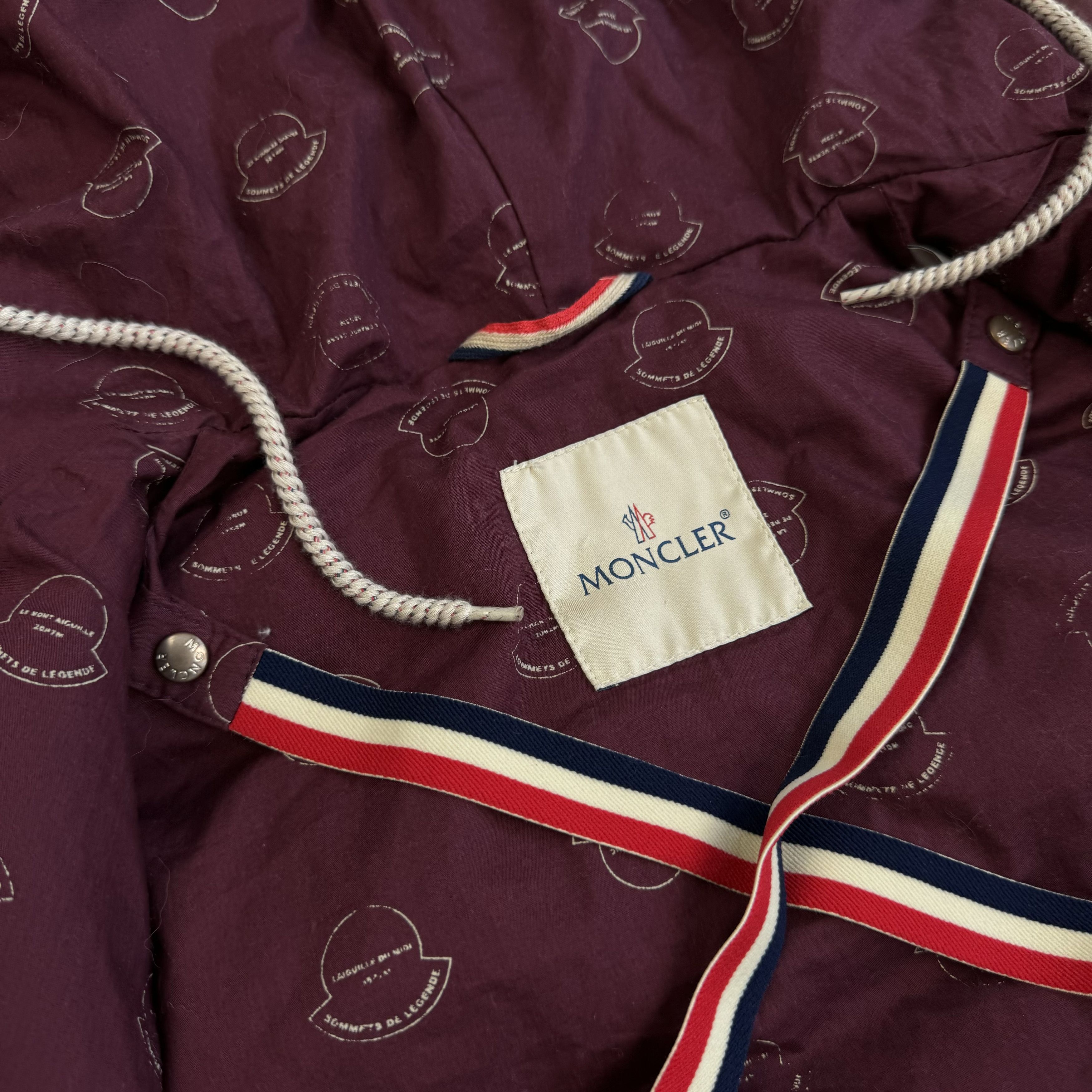 Moncler × Visvim *GRAIL* VISVIM x MONCLER AW11 V BAYAN VEST WITH COYOTE FUR Size US M / EU 48-50 / 2 - 8 Thumbnail