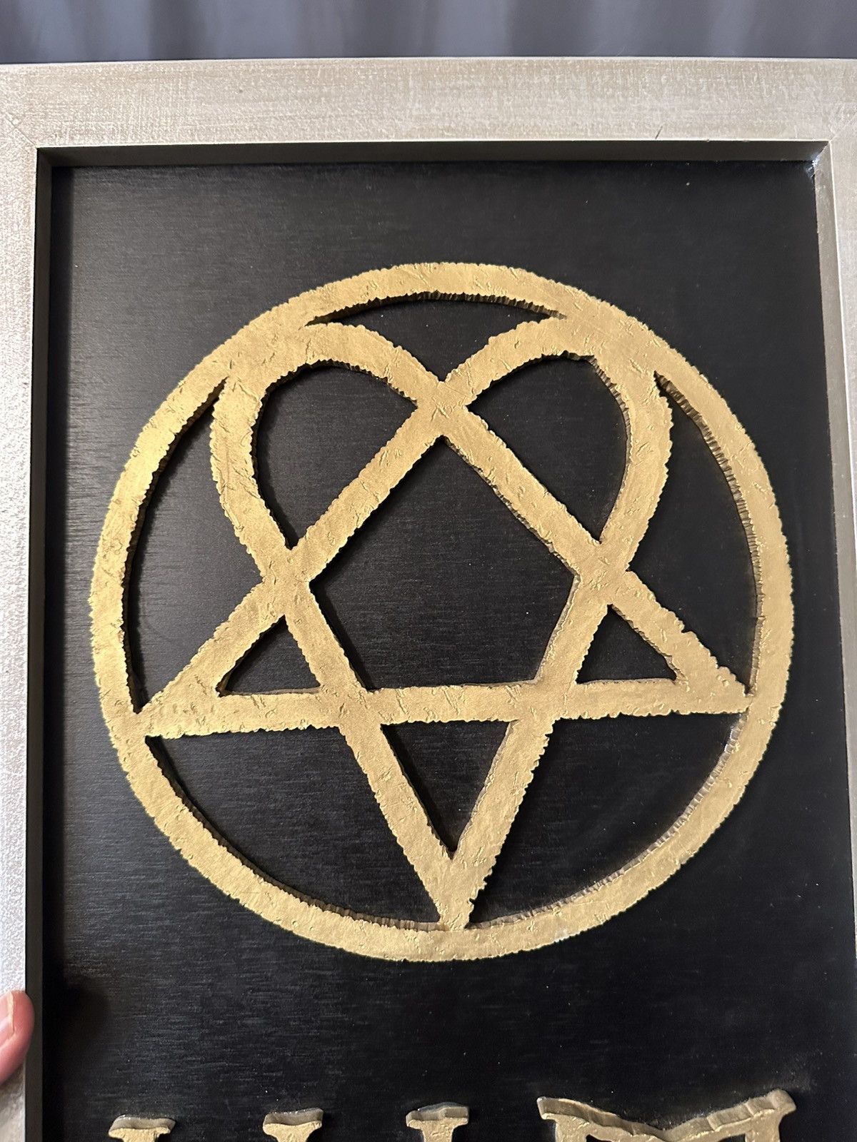 Vintage Vintage 2006 HIM HEARTAGRAM Wall Art Size ONE SIZE - 3 Thumbnail