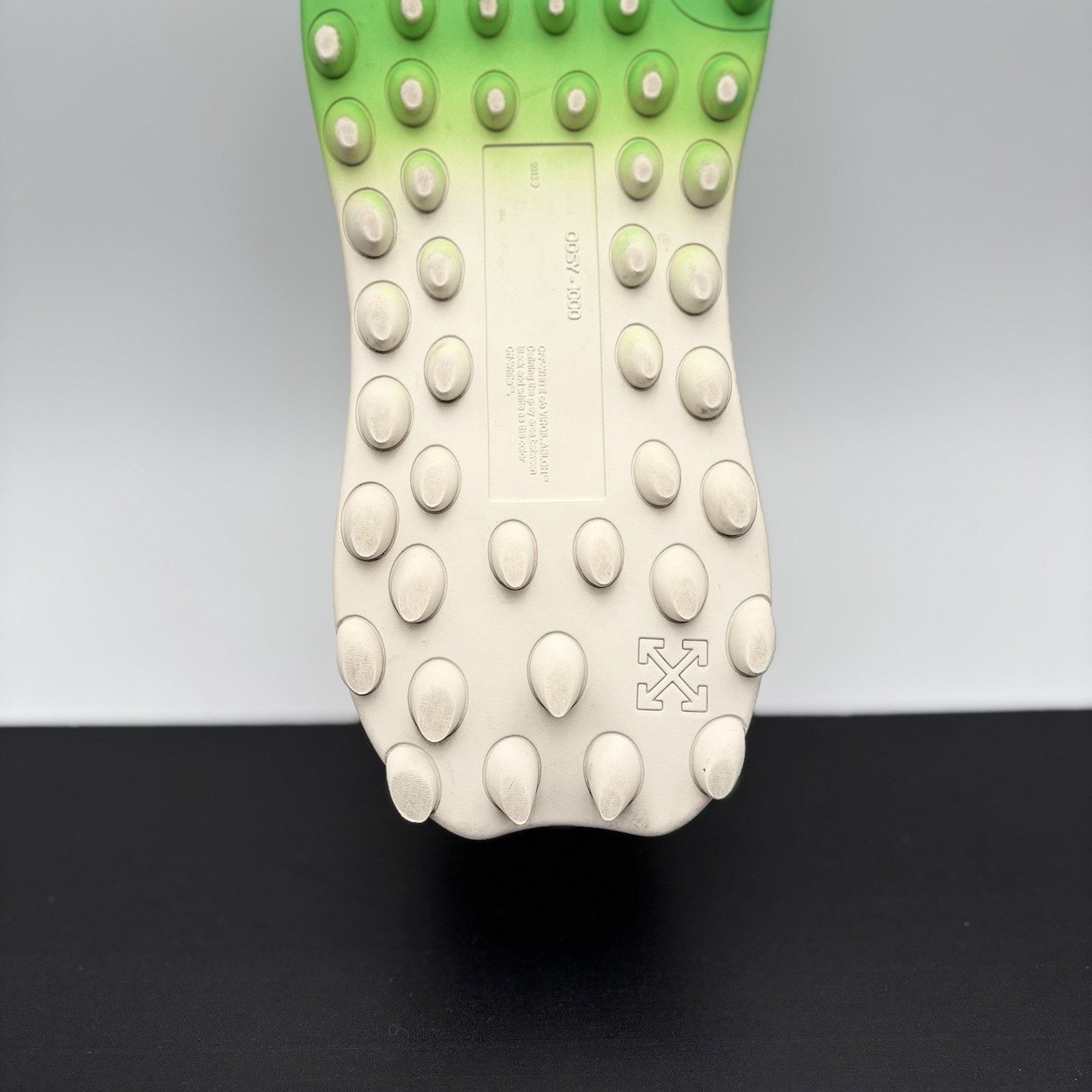 Off-White Off-White ODSY-1000 ' White, Green Spray Paint ' | GREAT! Size US 12 / EU 45 - 9 Thumbnail