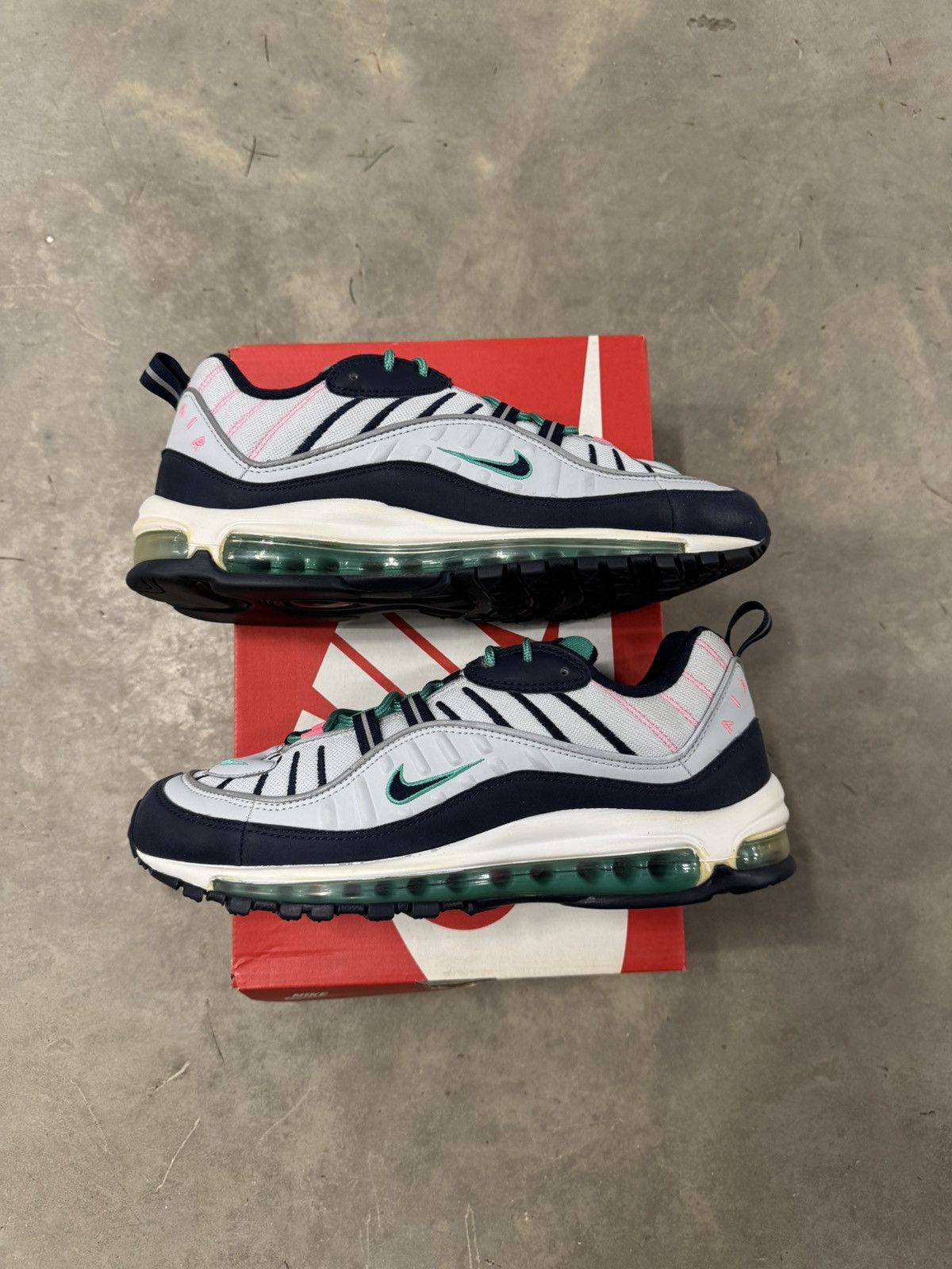 Nike Nike Air Max 98 South Beach Size 11 Size US 11 / EU 44 - 2 Thumbnail