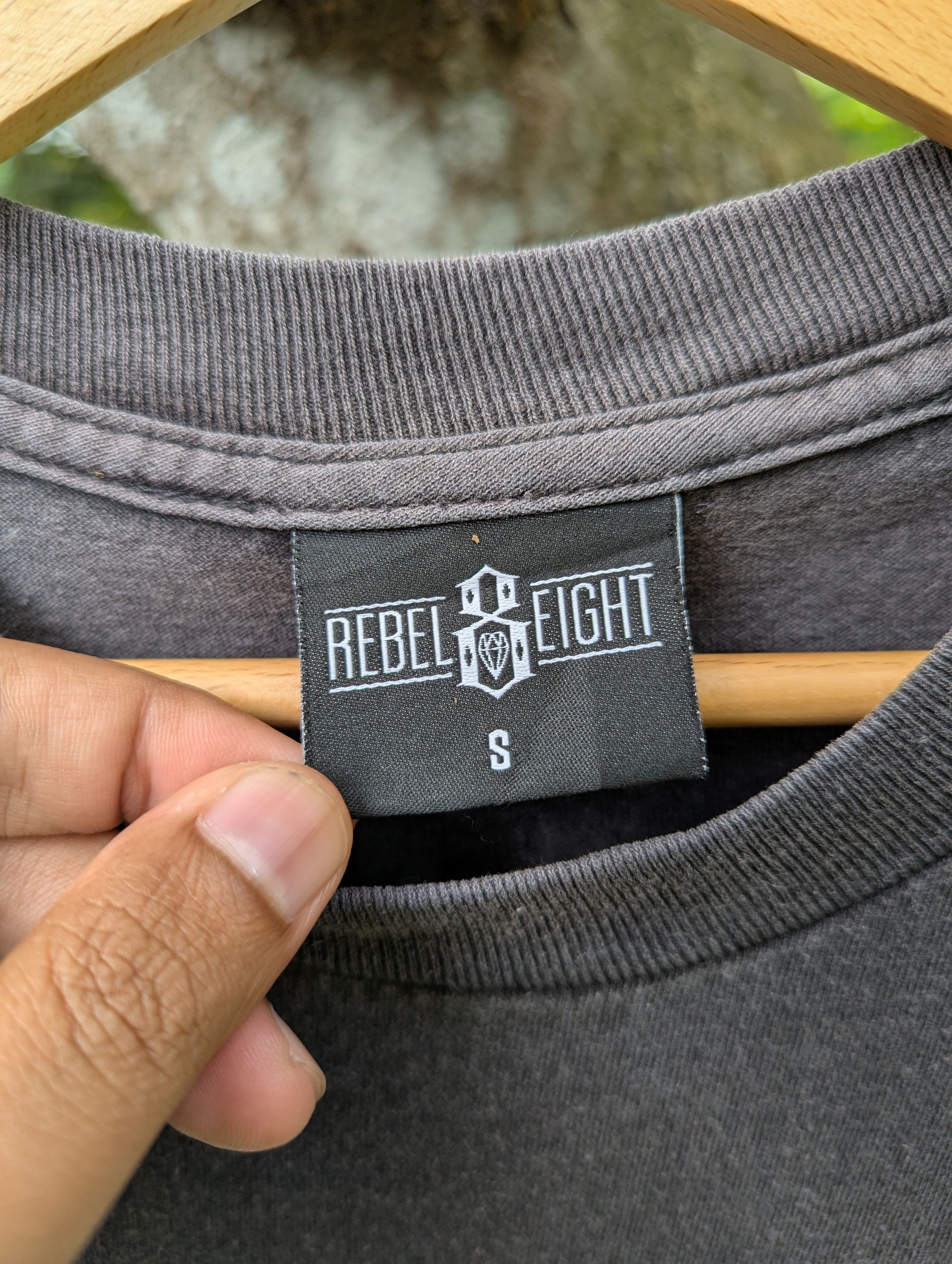 Rebel8 THRASHED REBEL8 TSHIRT SKATEBOARD Size US S / EU 44-46 / 1 - 3 Thumbnail