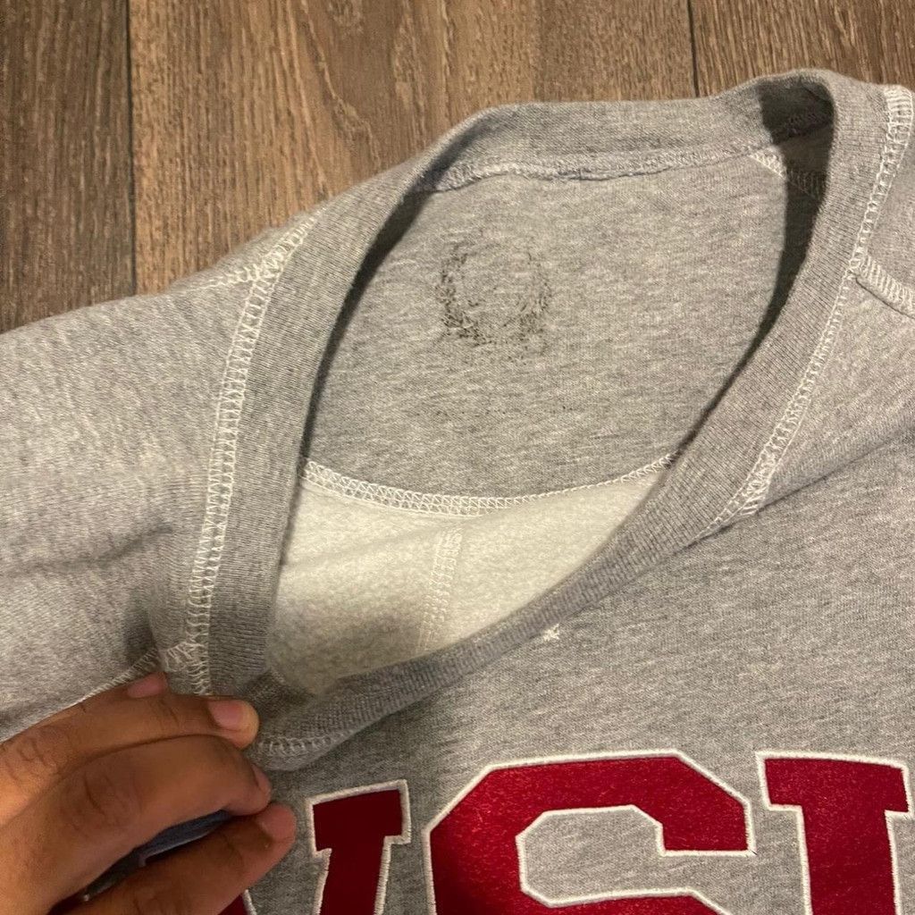 The Unbranded Brand WSU Rams grey crewneck sweatshirt(fits a men's size L/XL) Size US L / EU 52-54 / 3 - 3 Thumbnail