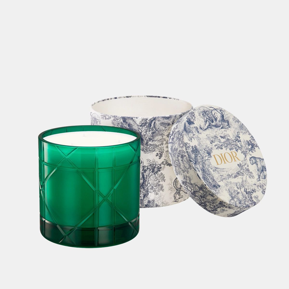 o1bcso1str0225 Size:OS/ Springtime Bell Candle in Green
