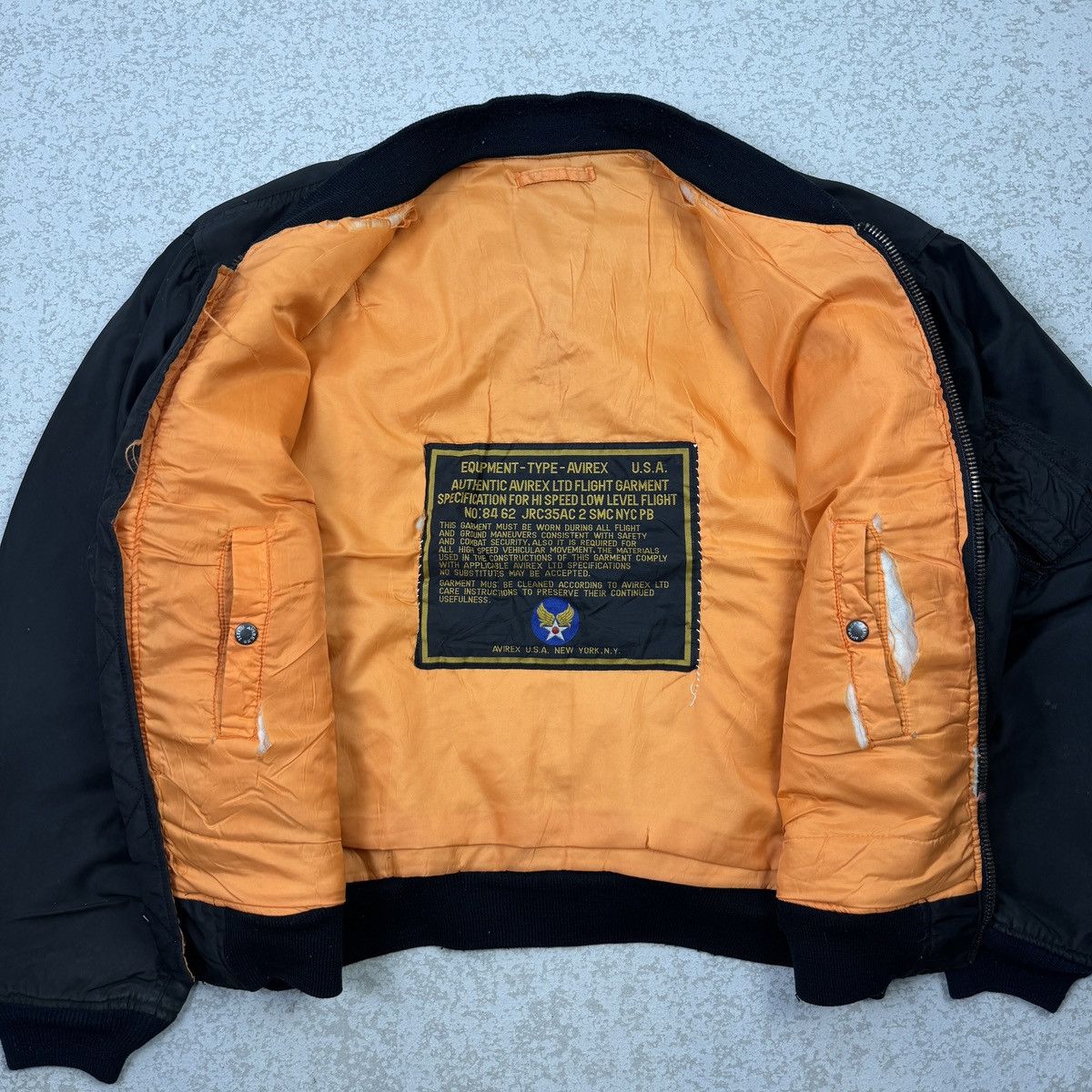 Avirex 🔥Distressed🔥Vintage Avirex Flyer’s Man Intermediate MA-1 Size US XL / EU 56 / 4 - 11 Thumbnail