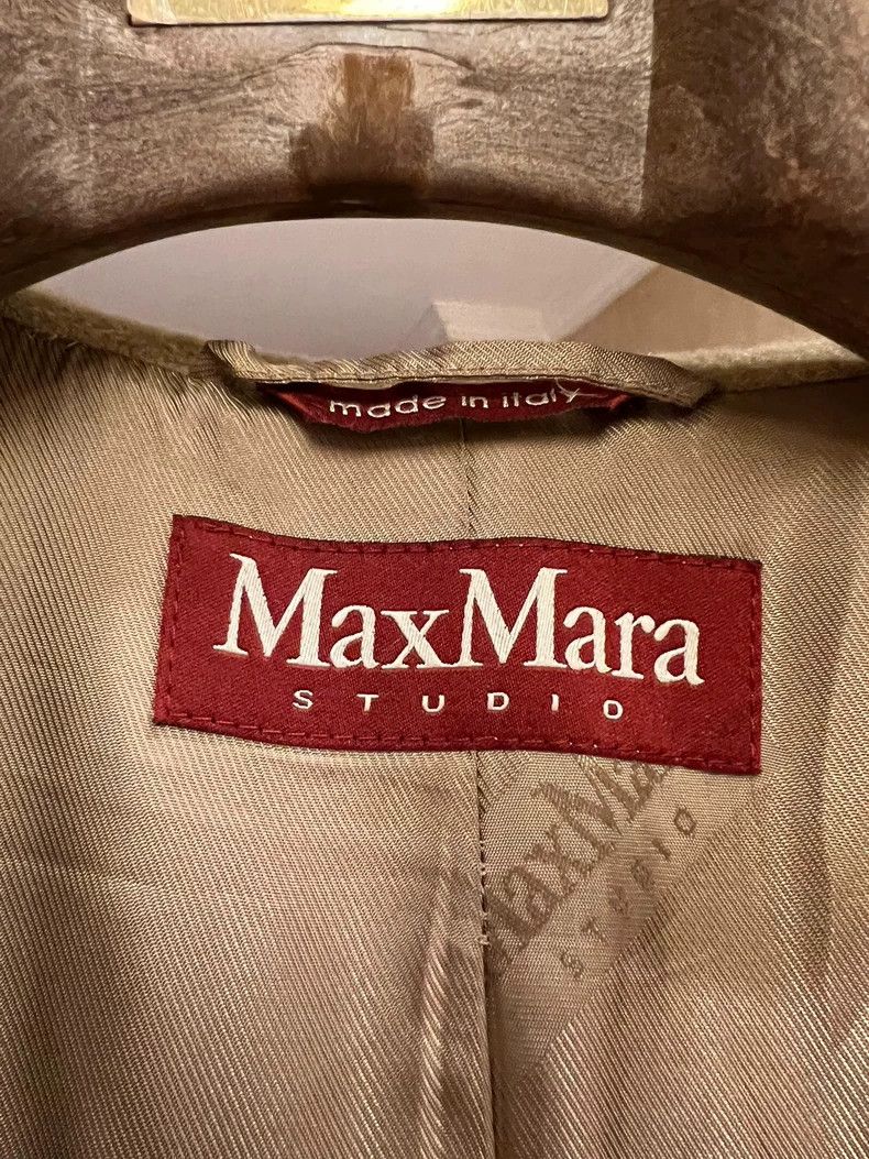 Max Mara Max Mara coat Size M / US 6-8 / IT 42-44 - 2 Thumbnail