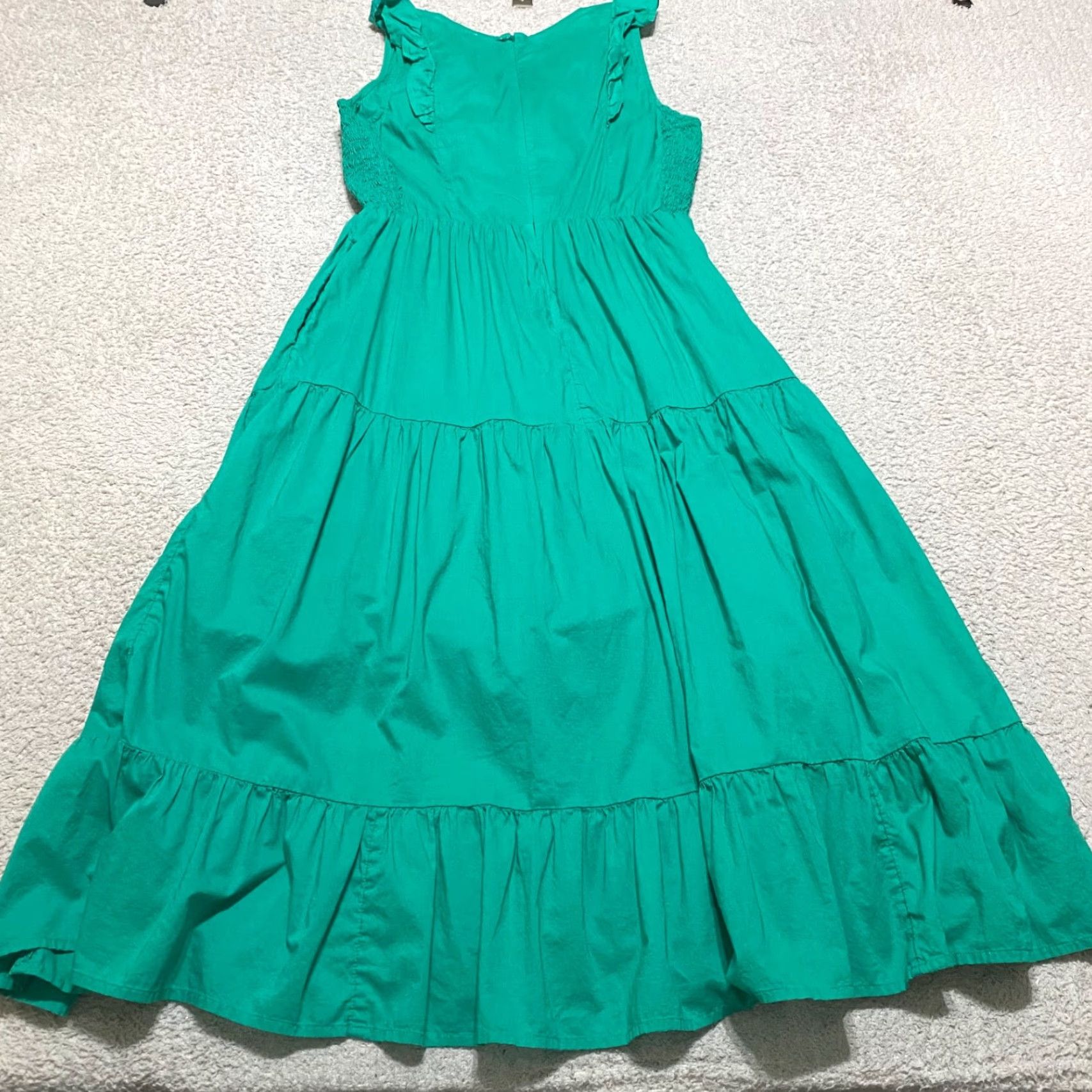J.Crew J. Crew Dress Womens sz 2 Green Smocked Tiered Ruffled V-Neck Midi A-Line Size XS / US 0-2 / IT 36-38 - 2 Thumbnail