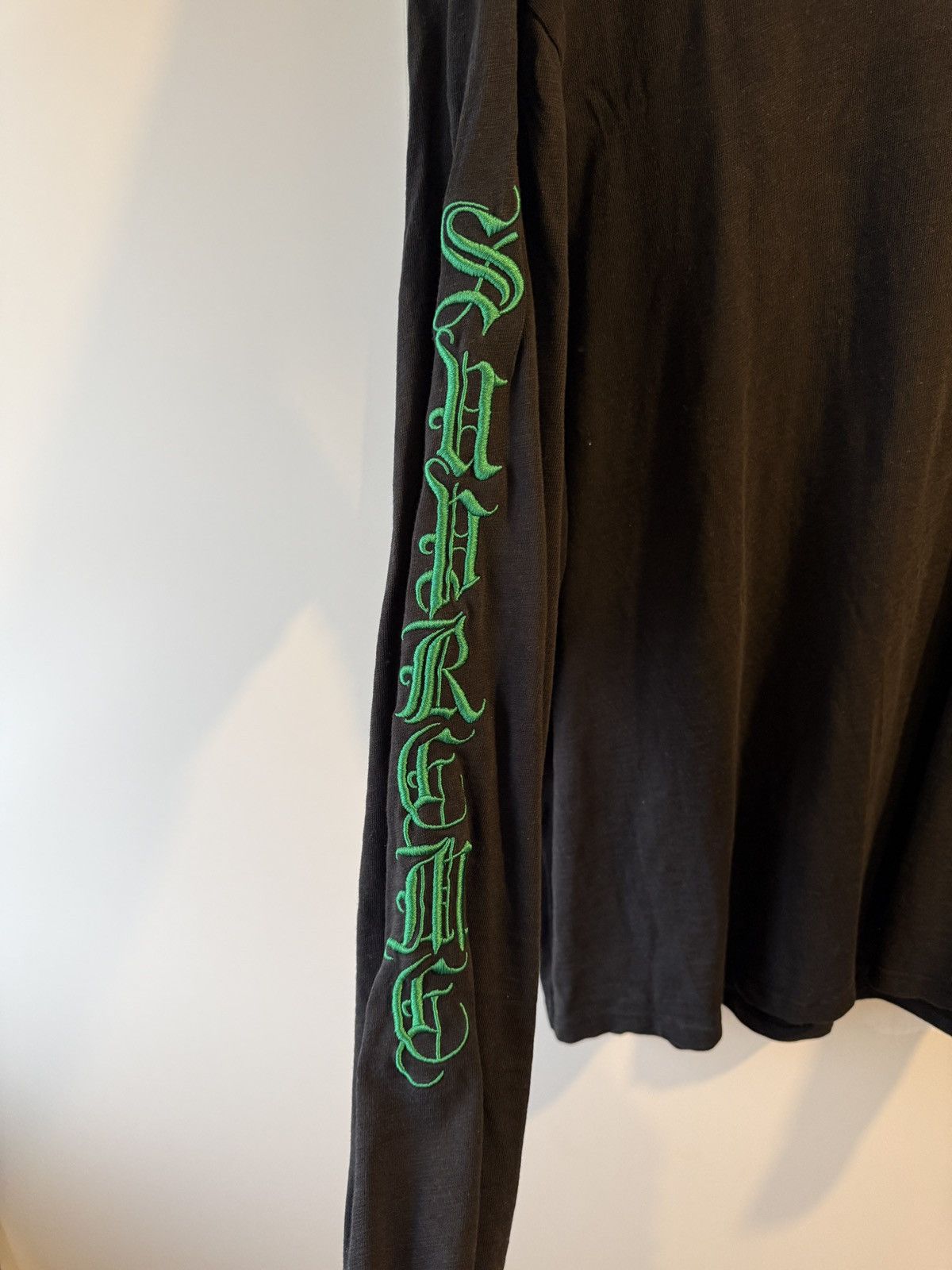 Supreme Supreme old english long sleeve Size US XL / EU 56 / 4 - 3 Thumbnail