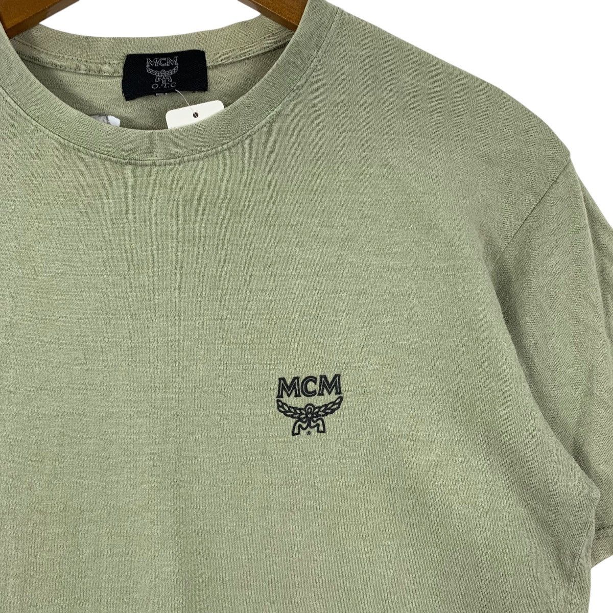 MCM MCM Mode Creation Munchen O.T.C Back Hit Germany Tshirt Size US L / EU 52-54 / 3 - 5 Thumbnail