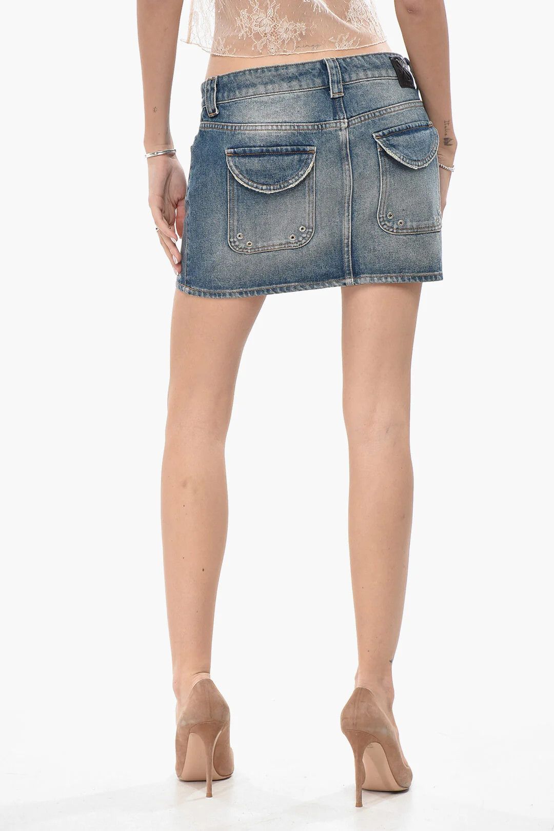 Off-White og1mm0426 Denim Cargo Mini Skirt in Light Blue Size 27" / US 4 / IT 40 - 2 Thumbnail