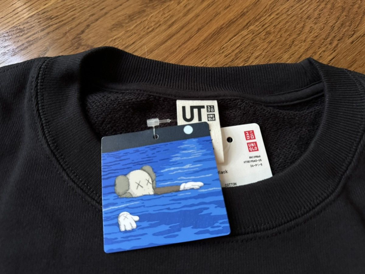 Kaws × Uniqlo 3XL Kaws Long Sleeve Sweatshirt Uniqlo UT Black Changbai Size US XXL / EU 58 / 5 - 5 Thumbnail