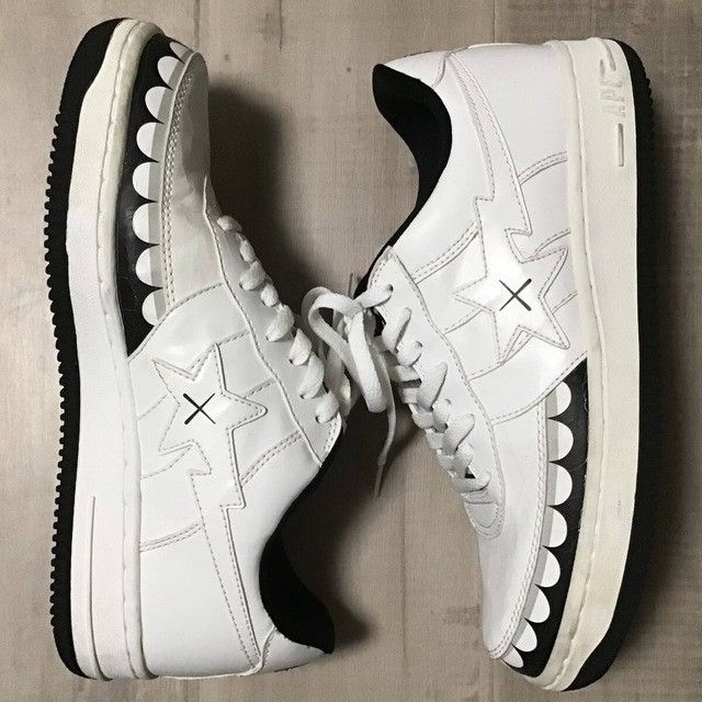Bape × Kaws × Nigo KAWS CHOMPERS BAPE STA Patent Leather Sneakers APE NIGO Size US 9.5 / EU 42-43 - 3 Thumbnail
