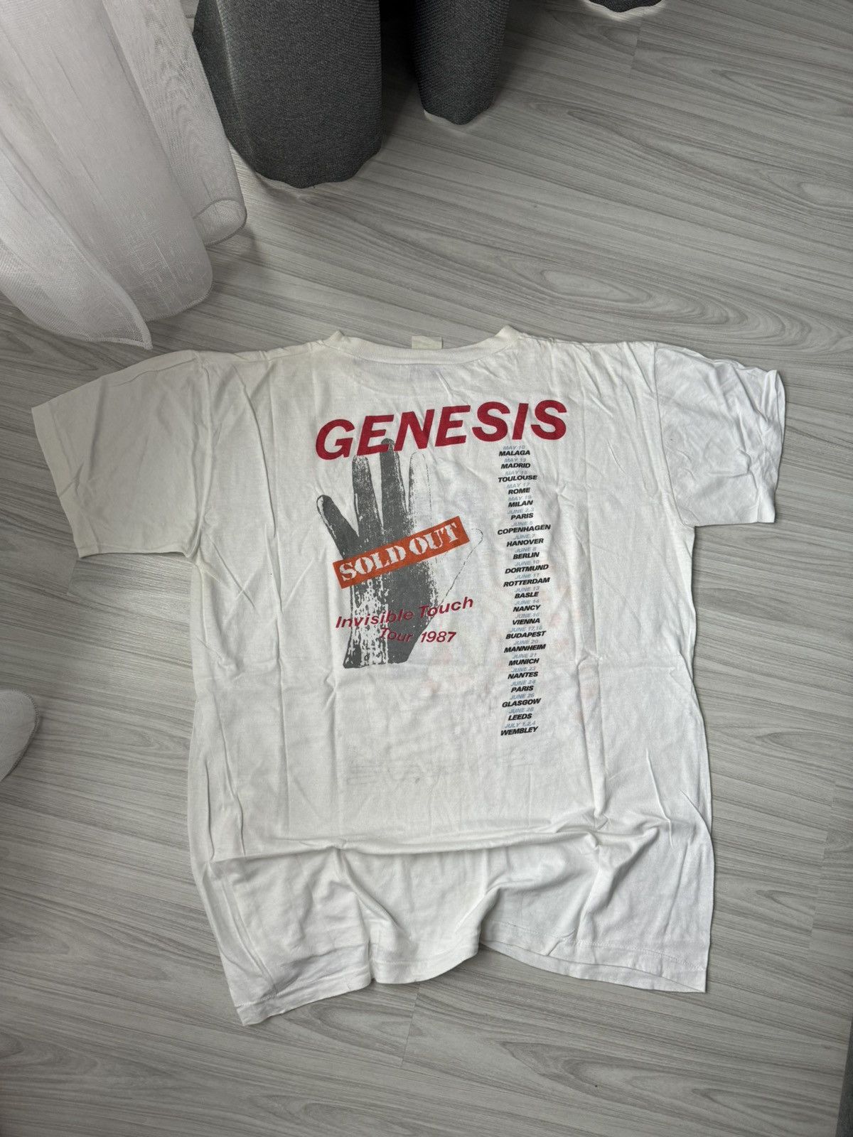 Band Tees × Vintage Vintage Genesis Invisible Touch Tour 1987 Tee Concert Merch Size US L / EU 52-54 / 3 - 2 Thumbnail