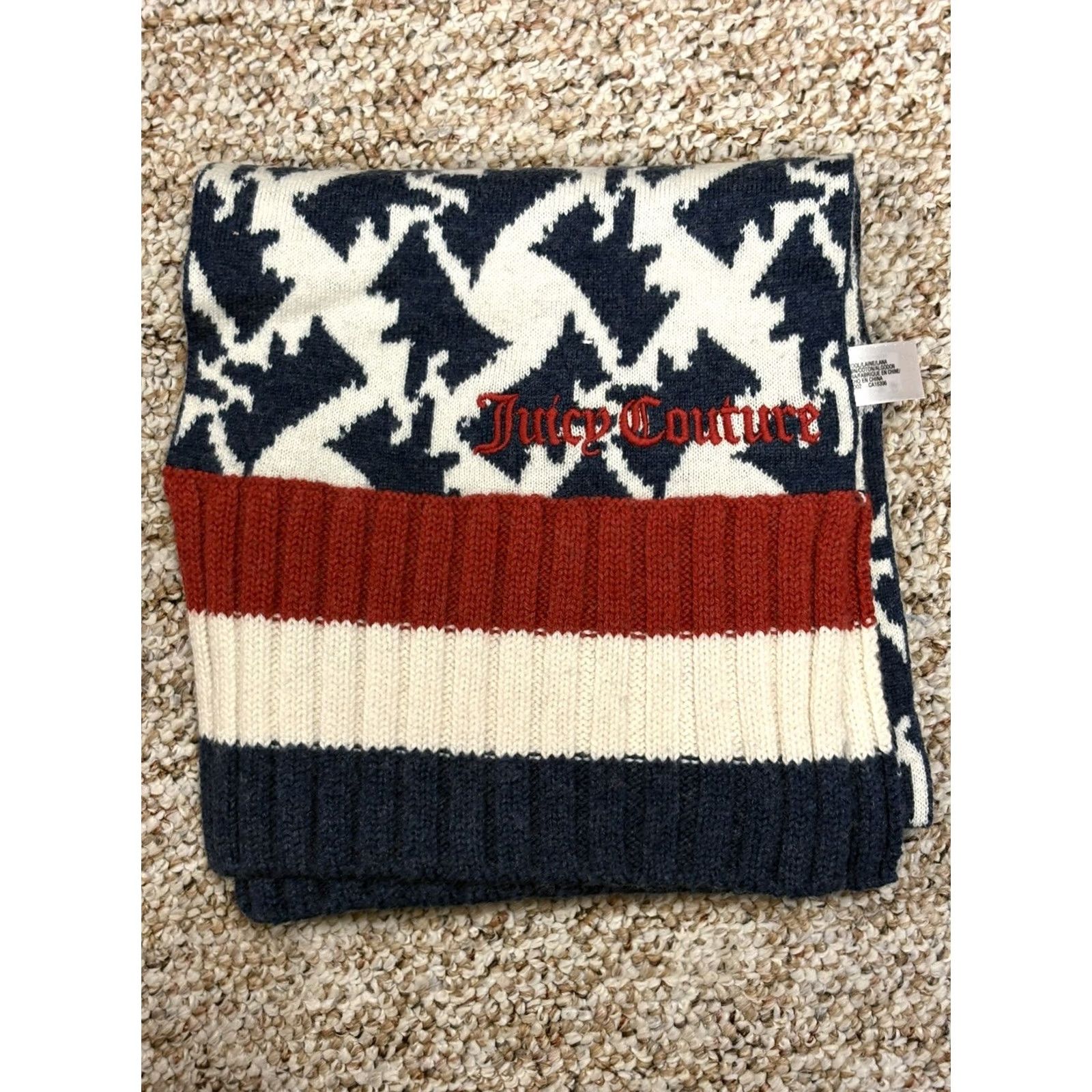 Juicy Couture VINTAGE Juicy Couture Hat Scarf Gift Set Womens Navy Blue Square/Rectangle Knit Polyester Neck Warmer Logo Open Box Size ONE SIZE - 4 Thumbnail
