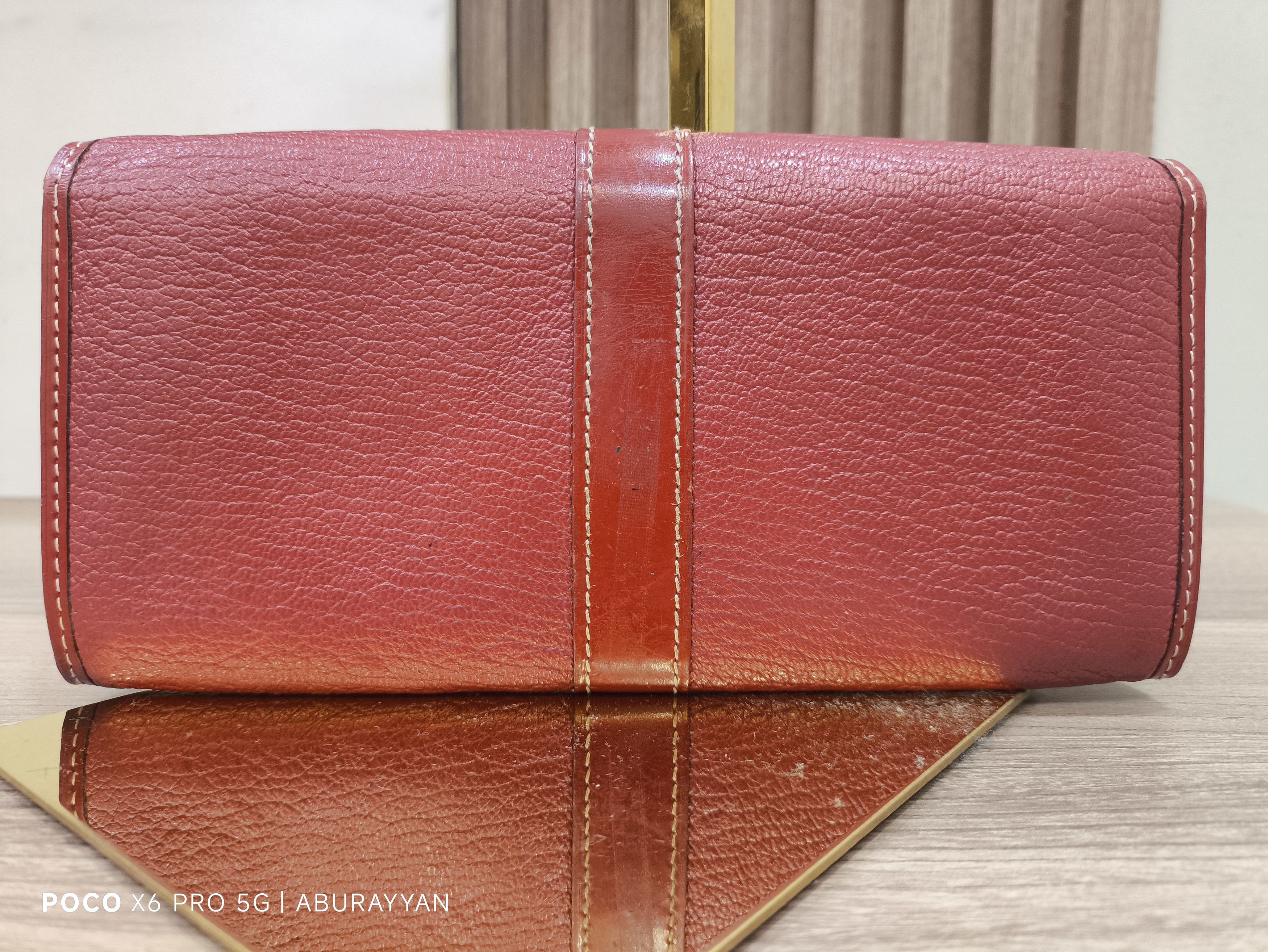 Louis Vuitton Louis Vuitton Suhali Zippered Long Wallet in Tanami Red Size ONE SIZE - 4 Thumbnail