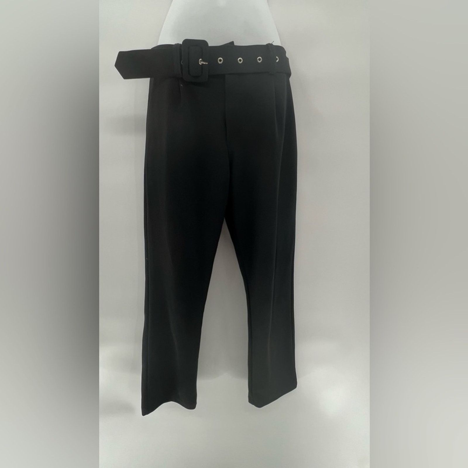 Boohoo Boohoo Black Ladies Belted Dress Pant - Size 4 Size 27" / US 4 / IT 40 - 1 Thumbnail