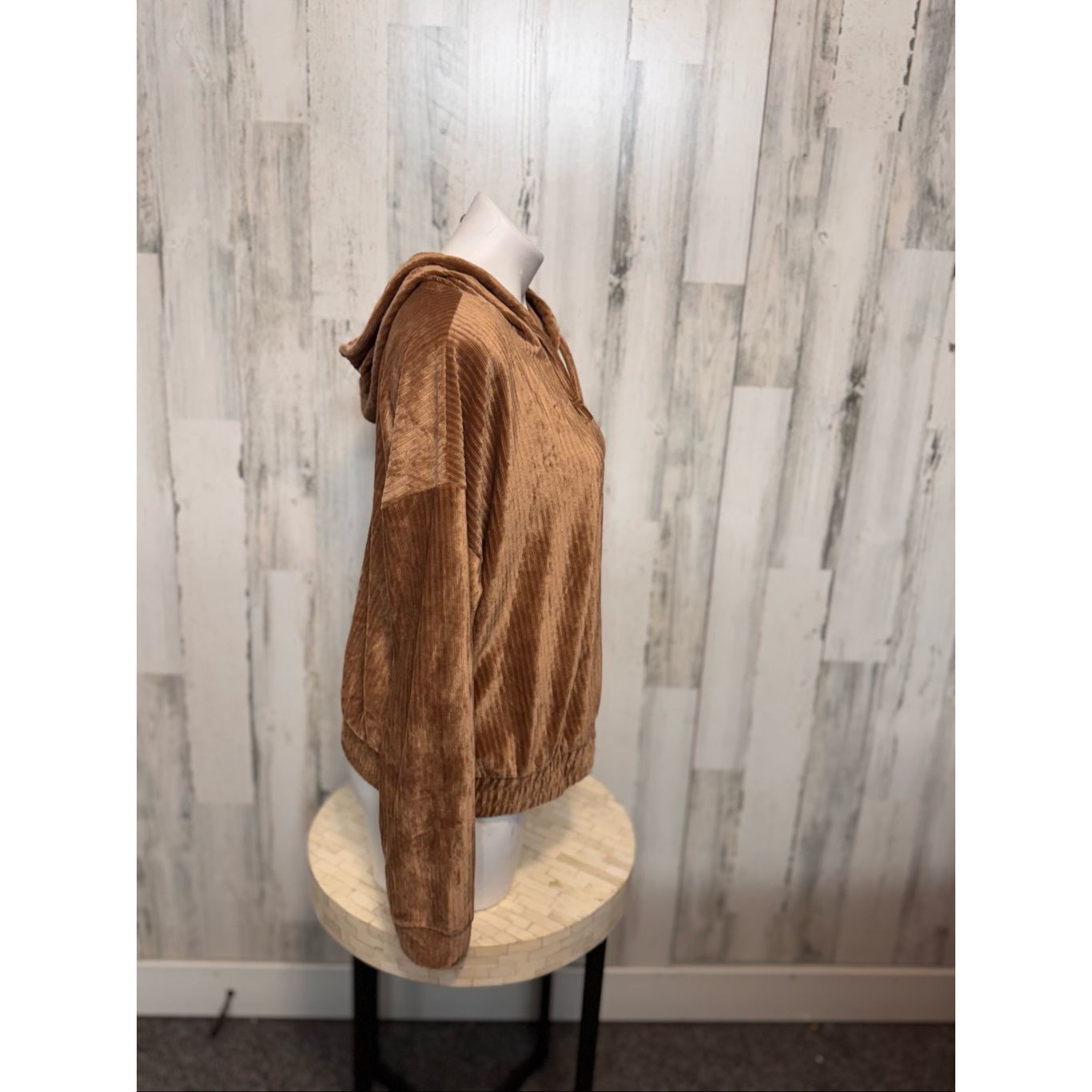 Other No Boundaries Tan Velour Hoodie XXL 19 | Cozy Soft Ribbed Pullover | Plus Size Loungewear Size XXL / US 16-18 / IT 52-54 - 3 Thumbnail