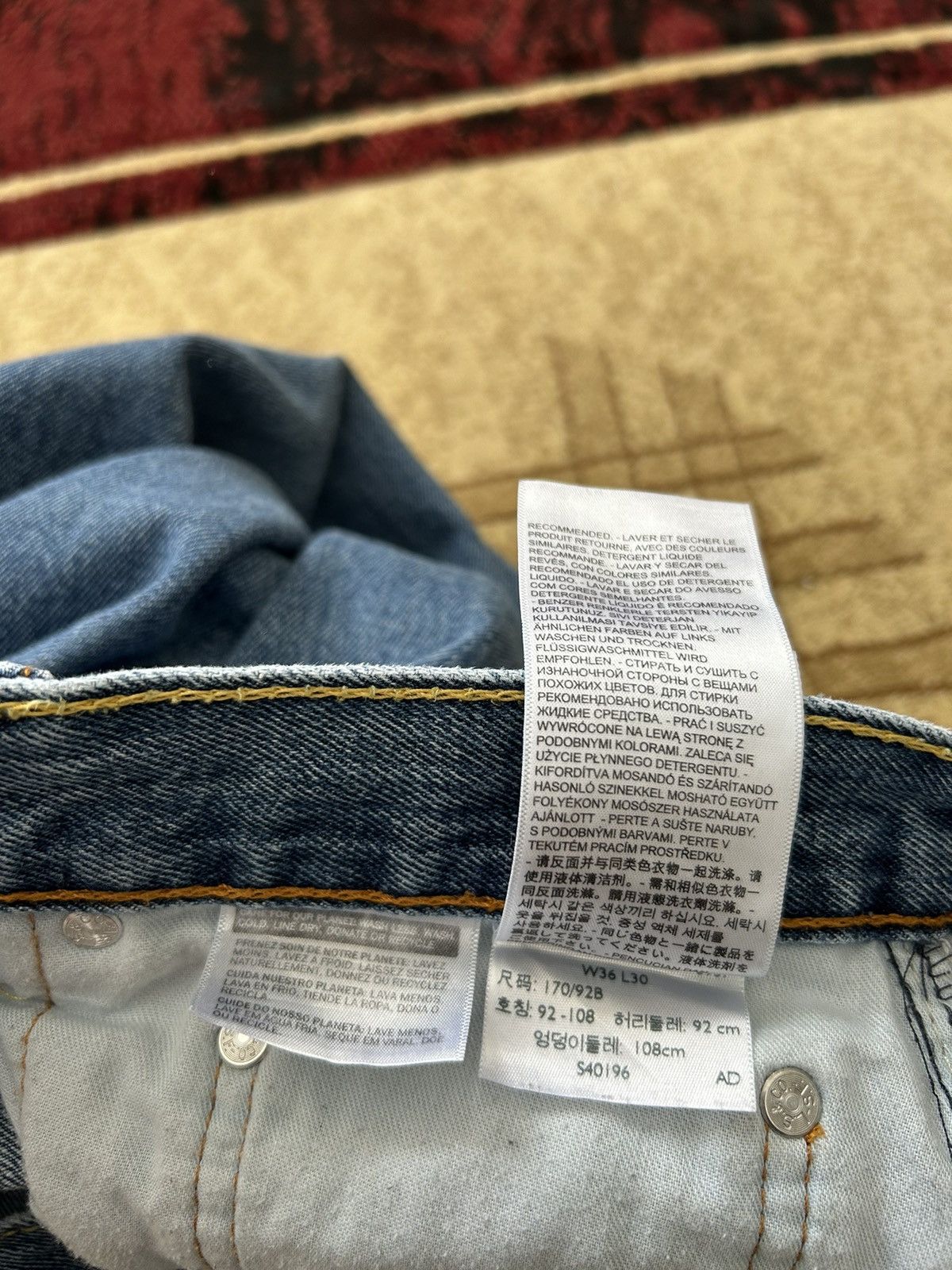 Levi's × Vintage Levis 550’s Light Blue Wash Denim Jeans Size US 34 / EU 50 - 9 Thumbnail