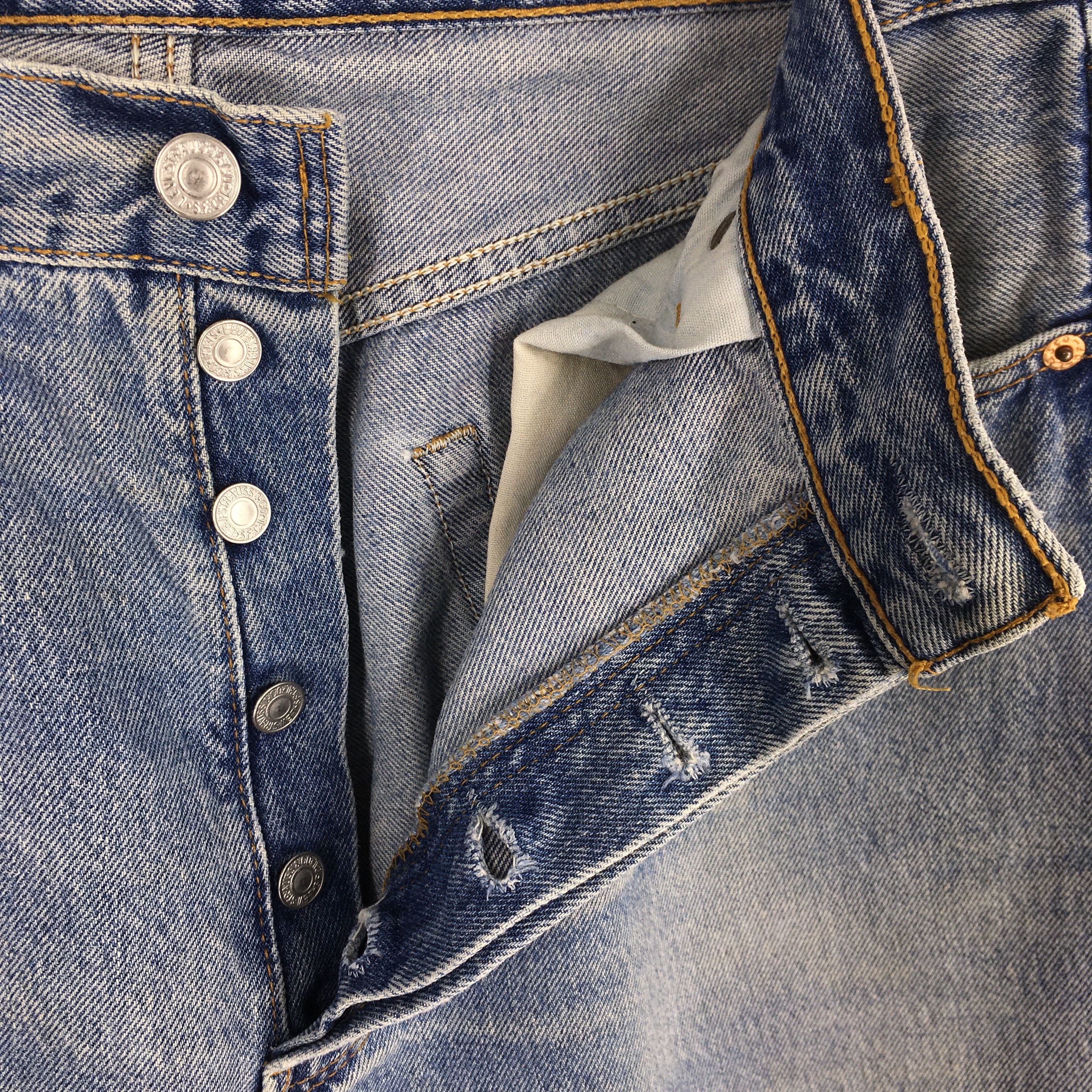 Levi's Size 34x30 Vintage 90s Levi's 501 Distressed Jeans S1430 Size US 34 / EU 50 - 6 Thumbnail