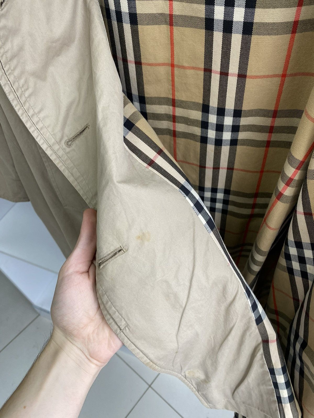 Burberry × Vintage Vintage Burberry Nova Check Beige Coat Size US S / EU 44-46 / 1 - 15 Thumbnail