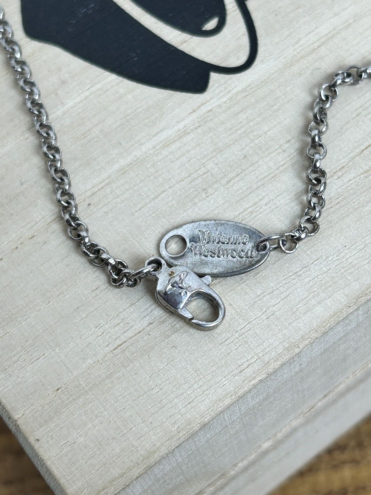 Vivienne Westwood Vivienne Westwood Reverse Heart Diamante Crystal Necklace Size ONE SIZE - 9 Thumbnail