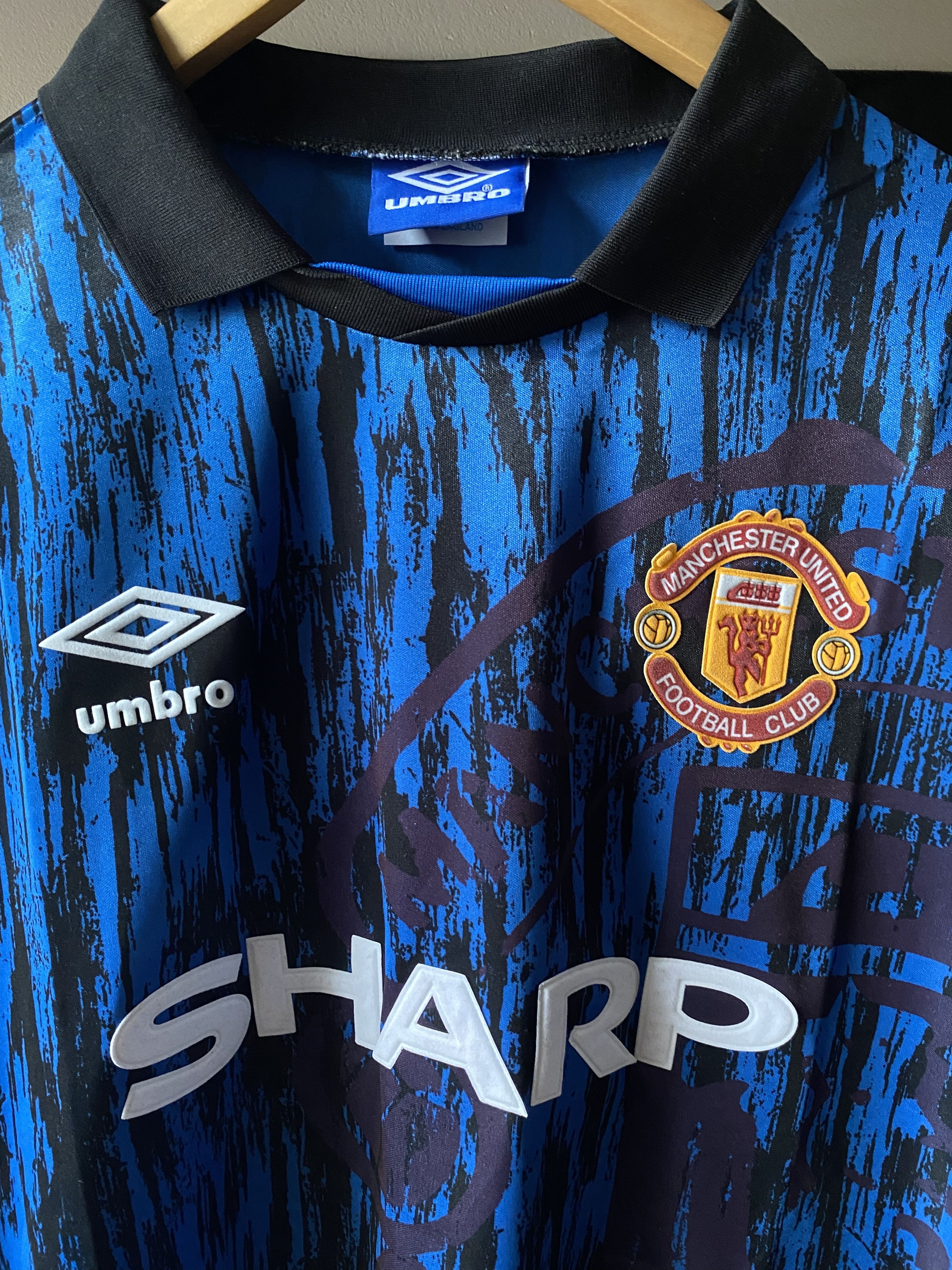 Umbro Manchester United 1993-94 Jersey Reissue Umbro Cantona 7 Size US L / EU 52-54 / 3 - 3 Thumbnail