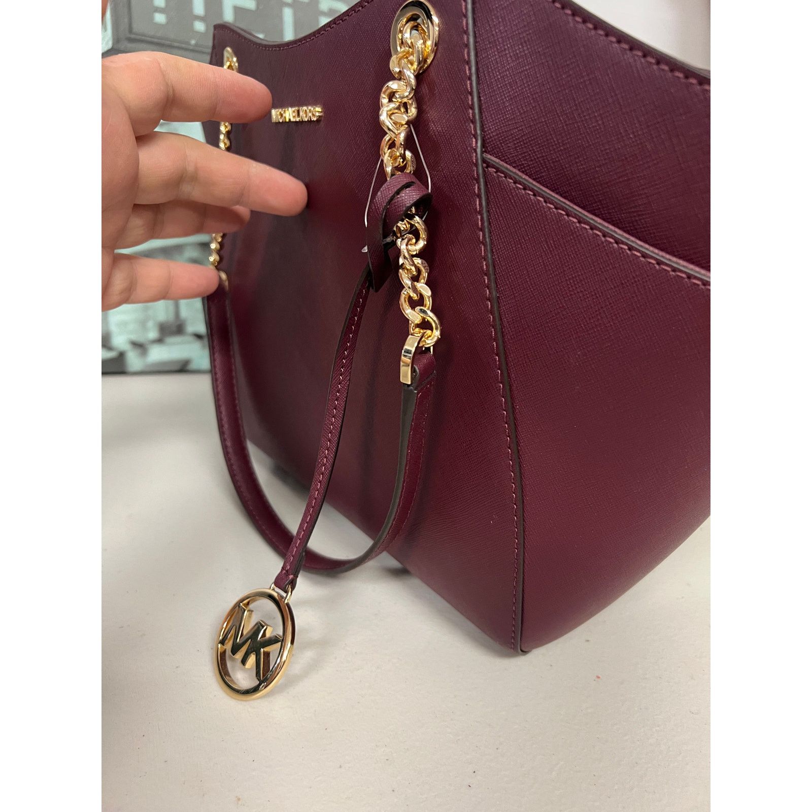Michael Kors Michael Kors 35T5GTVT3L Jet Set Large Saffiano Leather Bag Size ONE SIZE - 7 Thumbnail