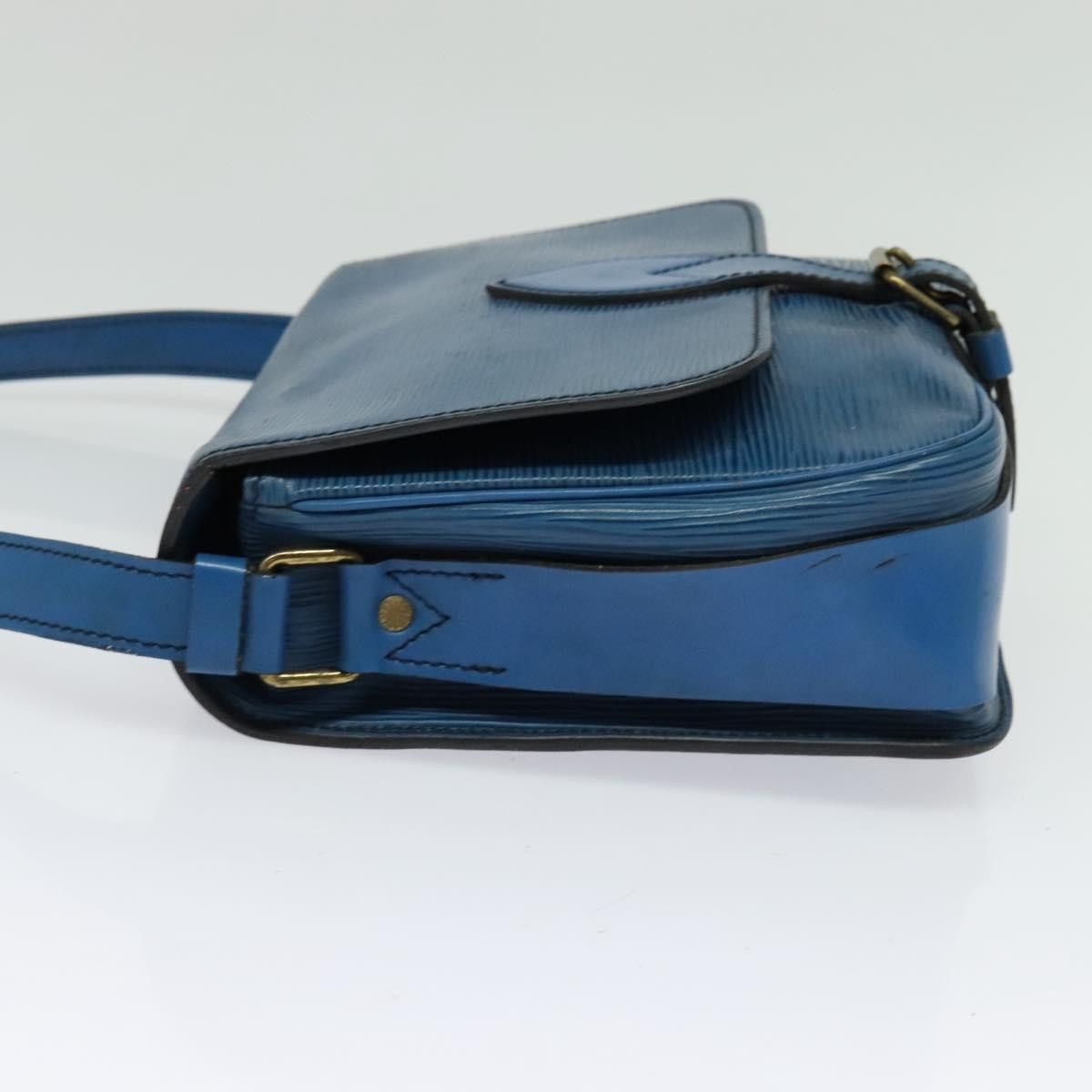 Louis Vuitton LOUIS VUITTON Epi Cartouchiere MM Shoulder Bag Blue M52245 Size ONE SIZE - 3 Thumbnail