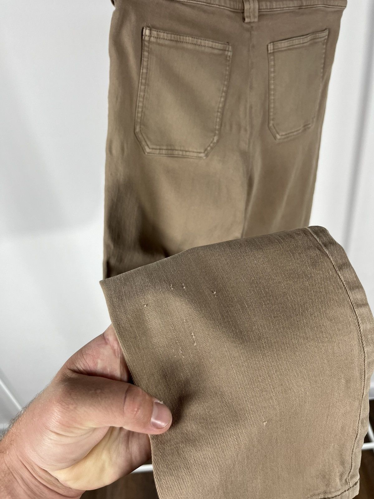Balenciaga Balenciaga Pants Beige Slim Tapered Cotton Trousers Size 38 Size 26" / US 2 / IT 38 - 12 Thumbnail