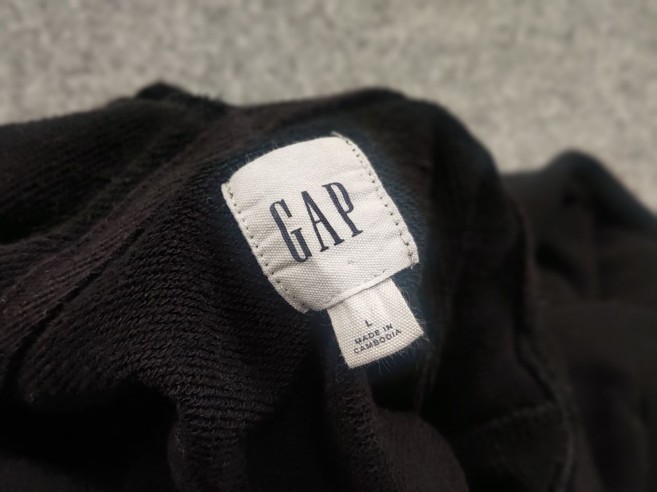 Gap Gap Center Mini logo Black Hoodie Vintage yeezy Style Size US M / EU 48-50 / 2 - 13 Thumbnail