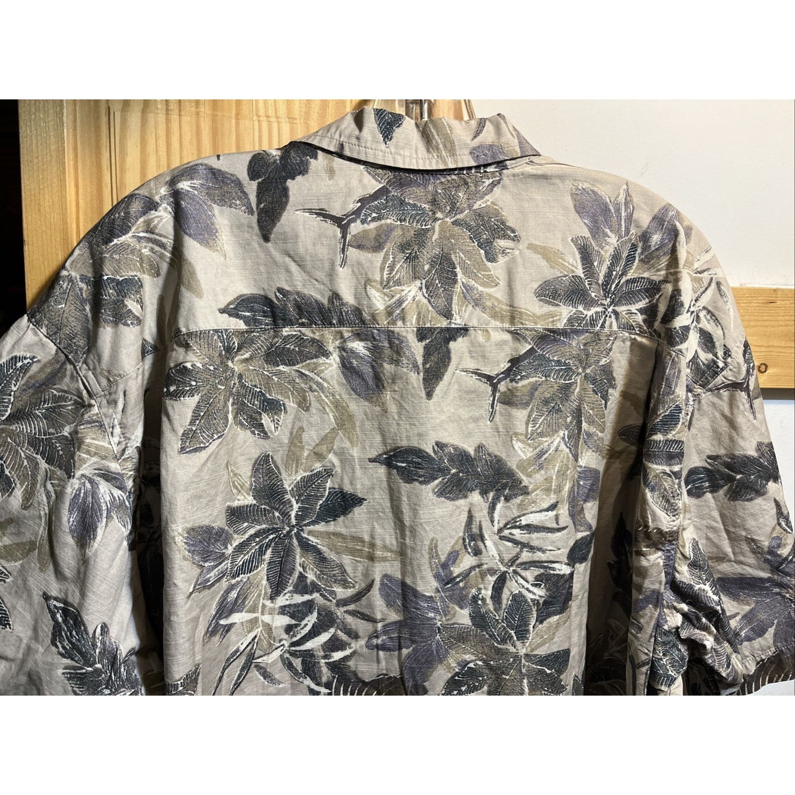 Columbia Columbia Men's Short Sleeve Casual Shirt Size XXL Gray Fish Size US XXL / EU 58 / 5 - 8 Thumbnail