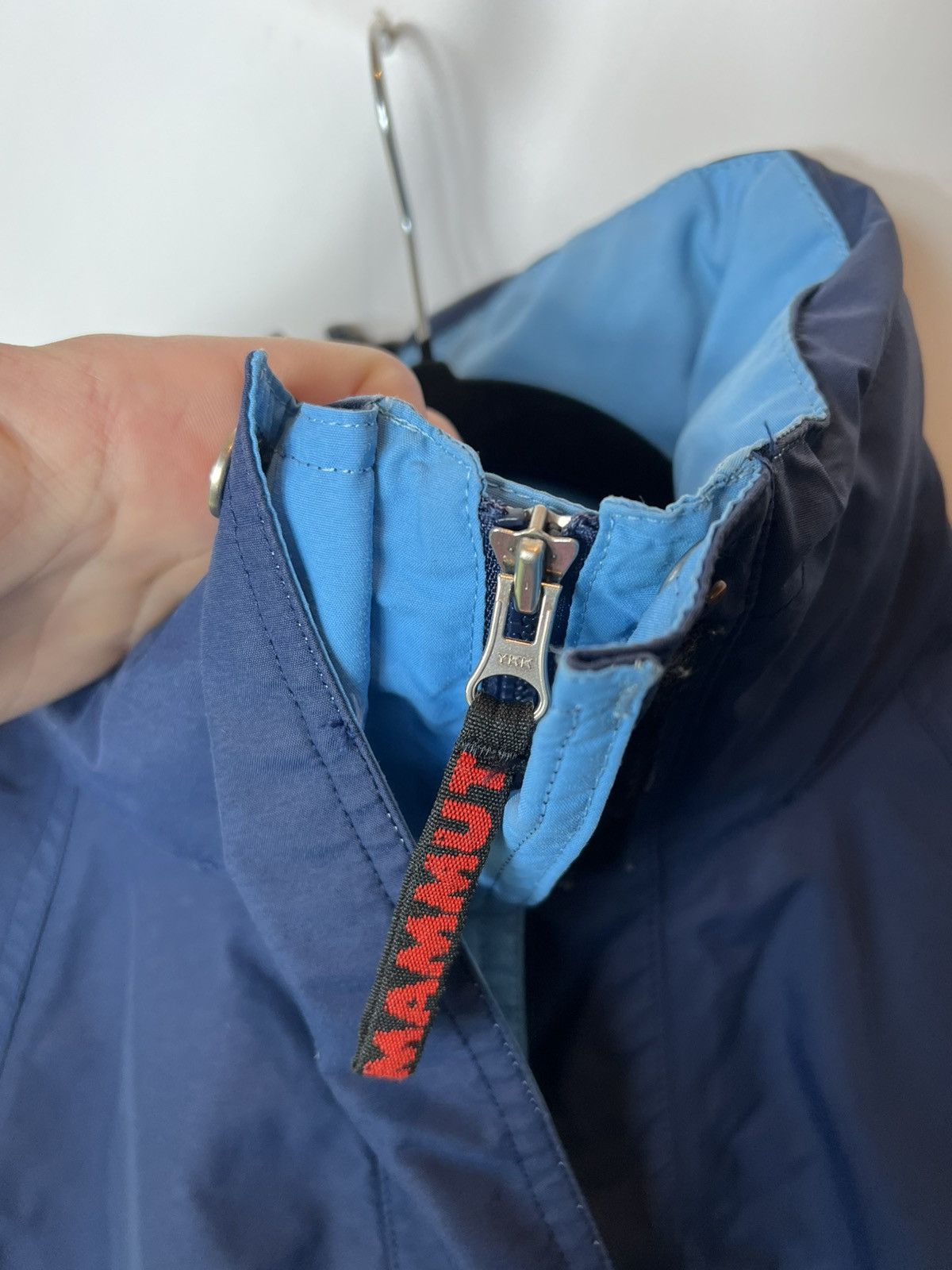 Mammut Vintage streetwear outdoor Mammut Gore-tex Jacket Size US L / EU 52-54 / 3 - 7 Thumbnail