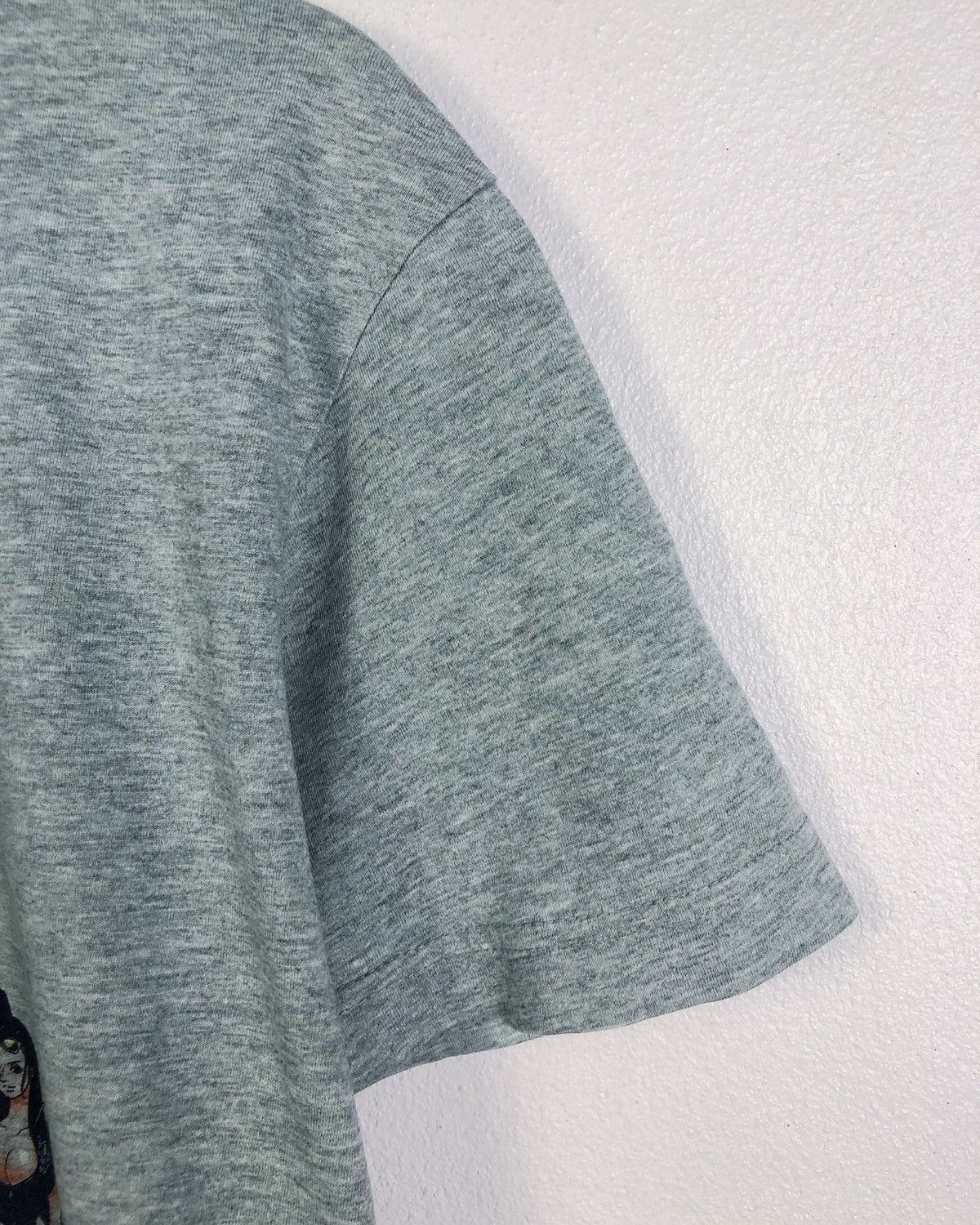 Anime × Japanese Brand × One Piece Rare Uniqlo X One Piece Japan Tee Size US M / EU 48-50 / 2 - 7 Thumbnail