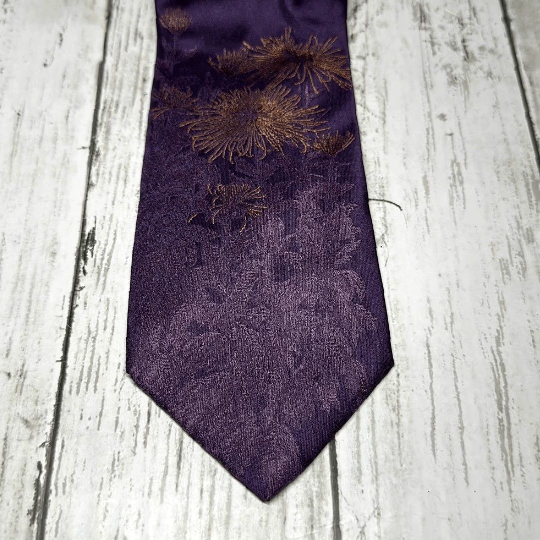 Valentino VALentino Silk Tie Floral Motif Made in Italy Unique Multicolor Green 57 4 NeckTie Men One Size Tie Purple NeckTie Size ONE SIZE - 2 Thumbnail