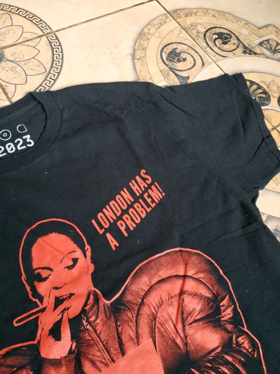 Beyonce Beyonce Renaissance Tour London Has A Problem Tee L Size US L / EU 52-54 / 3 - 10 Thumbnail