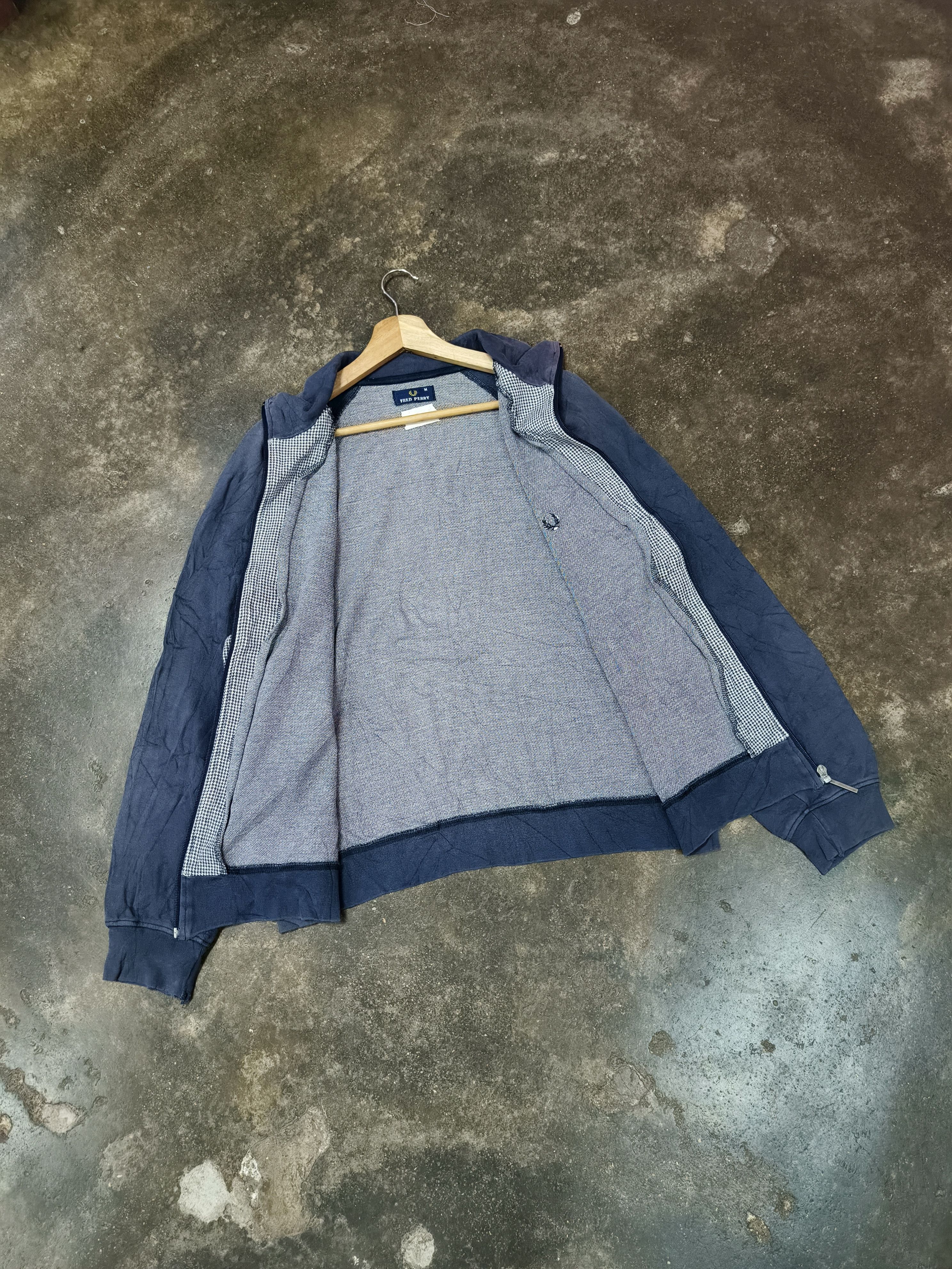 Fred Perry FRED PERRY JACKET SWEATER SUN FADED DISTRESSED Size US M / EU 48-50 / 2 - 6 Thumbnail
