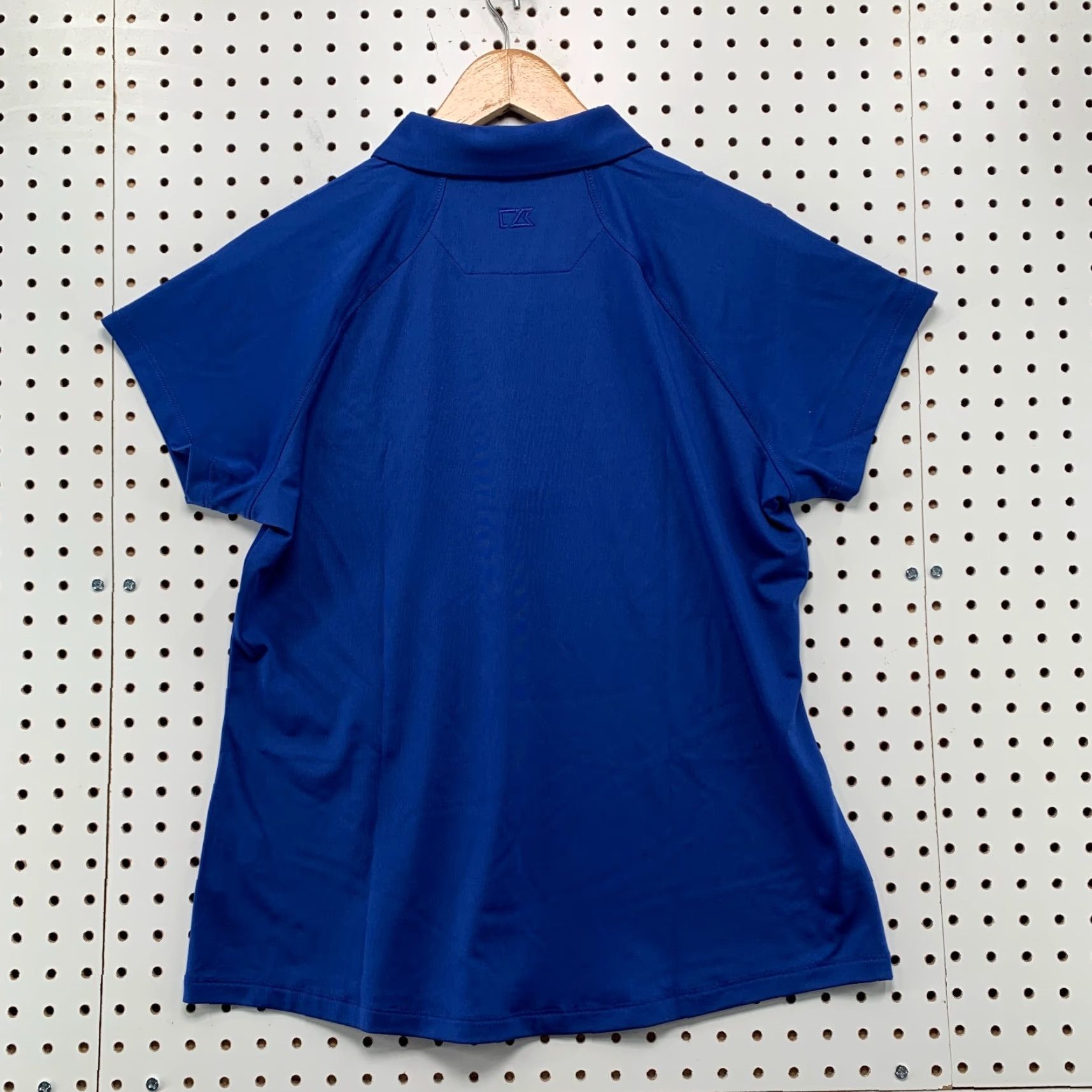 Cutter & Buck Cutter & Buck Polo Shirt Womens L Blue INTERNATIONAL TRUCKING Golf 20x24.5 Polo Shirt Casual Ladies L Blue 20x24.5 Golf New Size L / US 10 / IT 46 - 2 Thumbnail