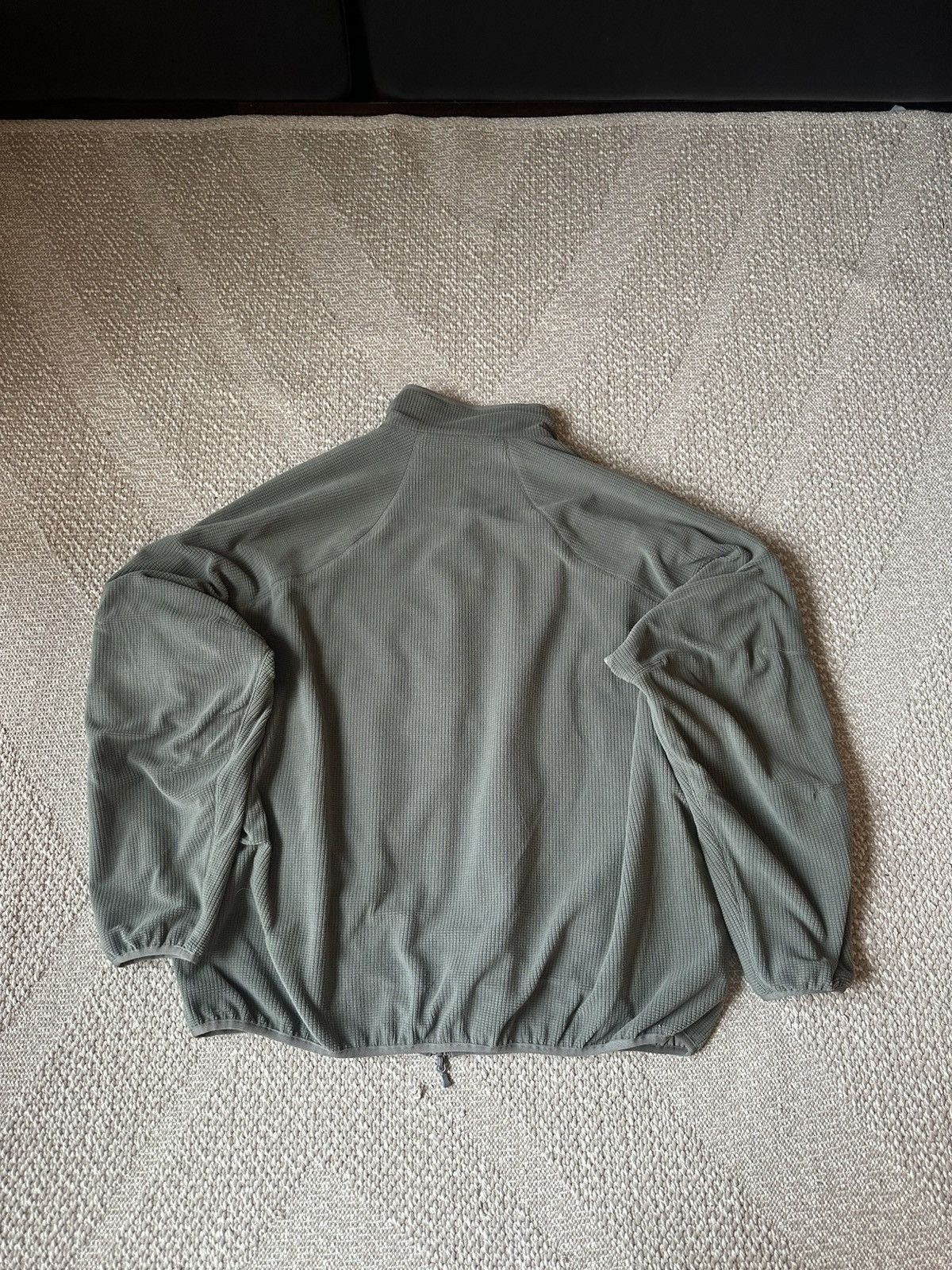 DAIWA PIER39 TECH REVERSIBLE MIL ECWCS STAND JACKET — WOLF GREY Size US XL / EU 56 / 4 - 6 Thumbnail