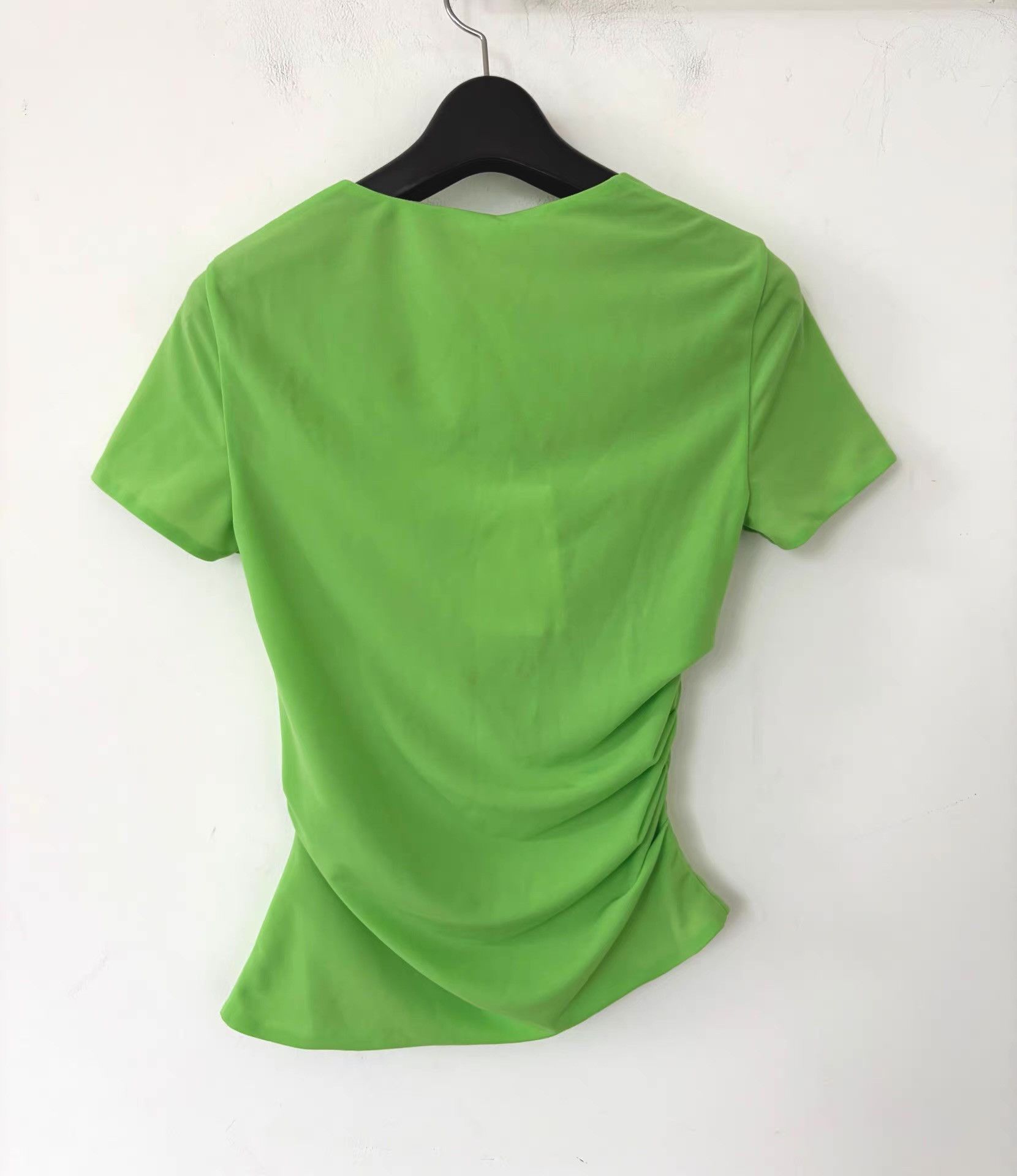 Helmut Lang Helmut Lang Asymmetrical Short Sleeve T-shirt。 Ｑ21 Size XS / US 0-2 / IT 36-38 - 2 Thumbnail
